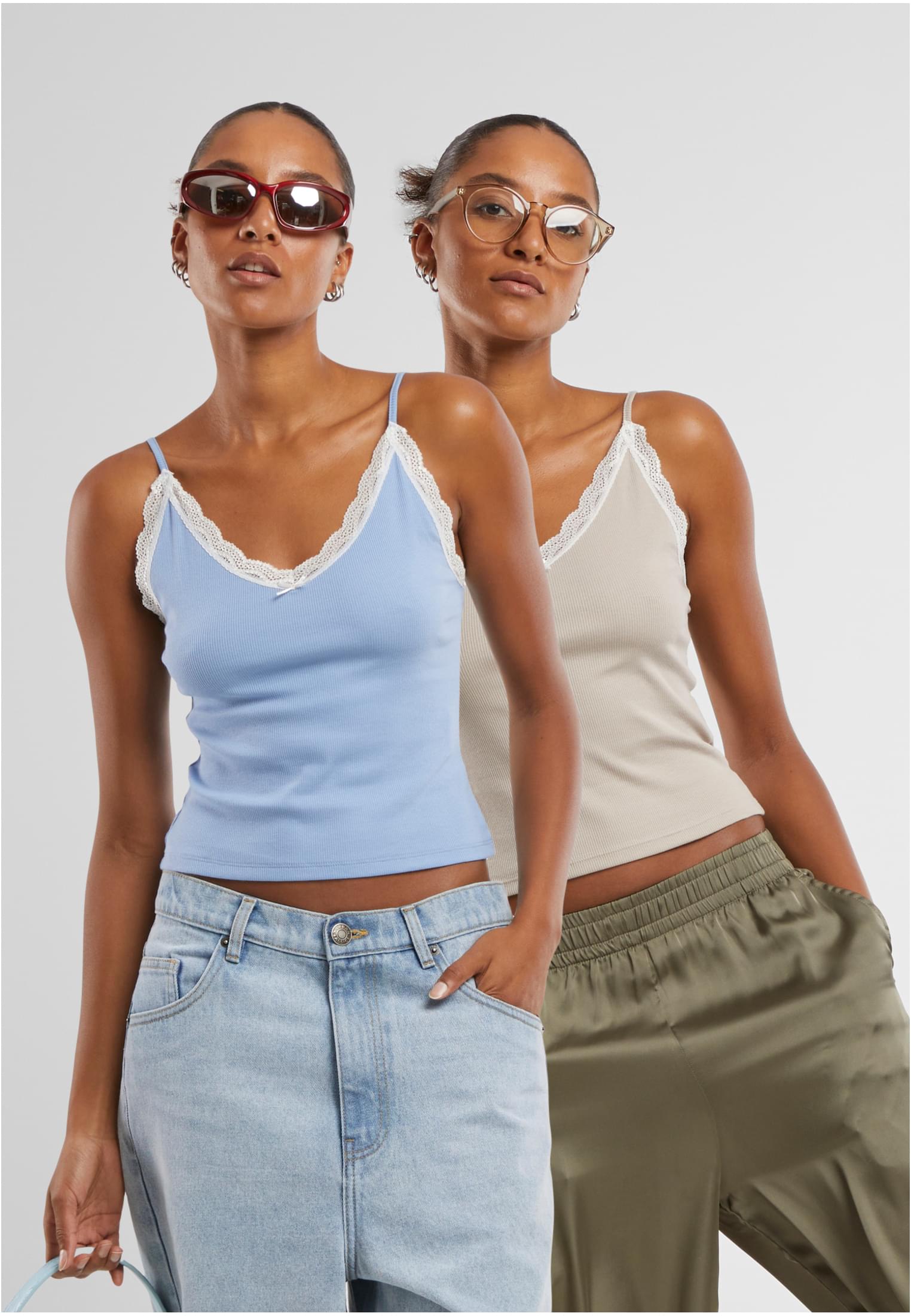 UC V-Neck Lace Top 2-Pack
