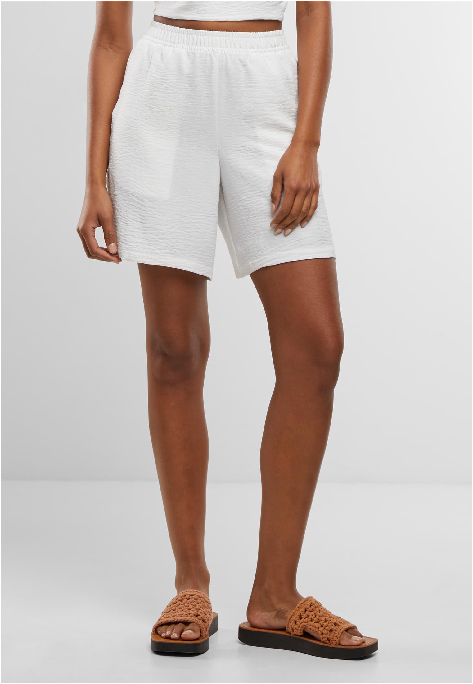 UC Structured Shorts