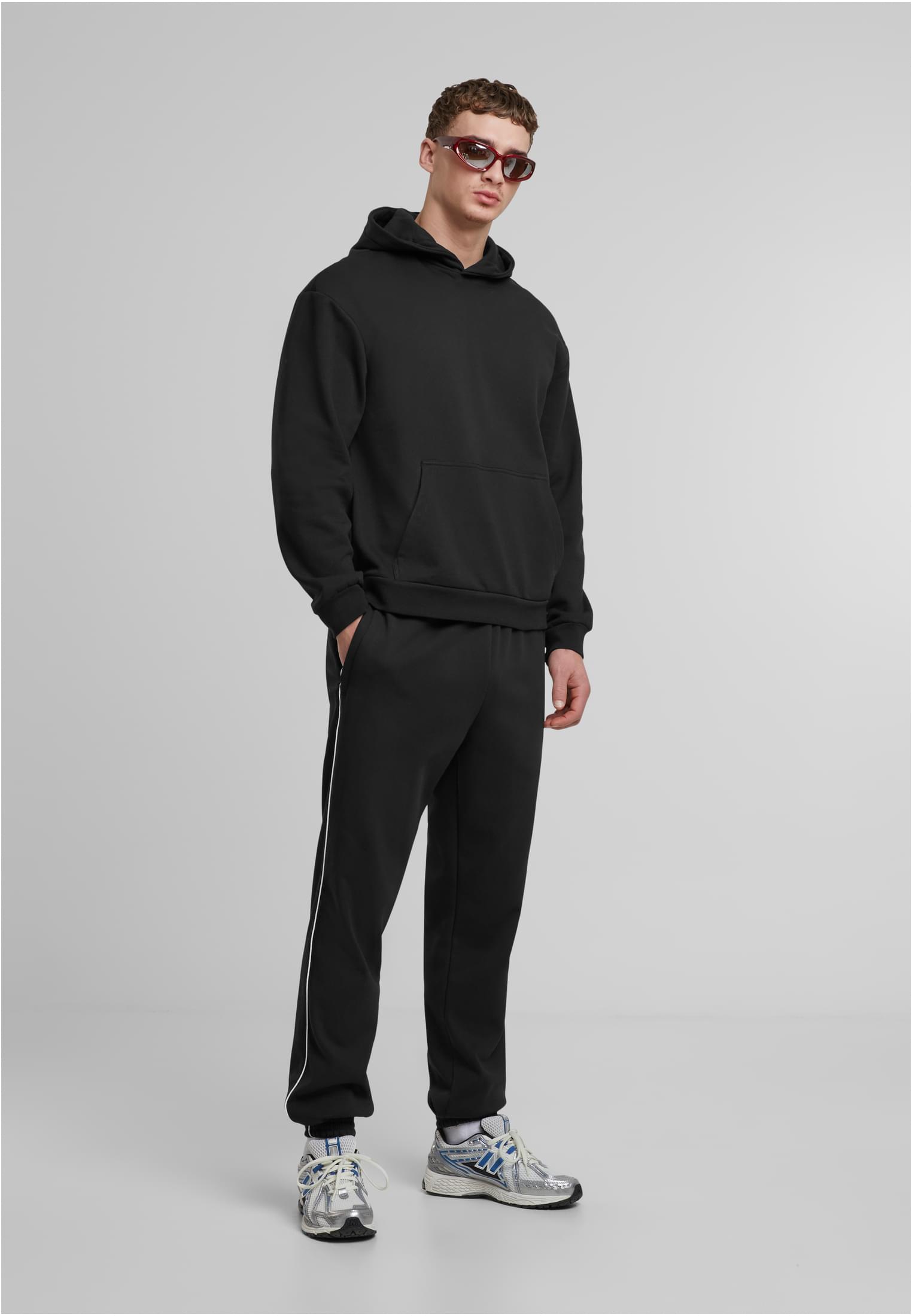 UC predimenzionirana lagana flis majica s kapuljačom