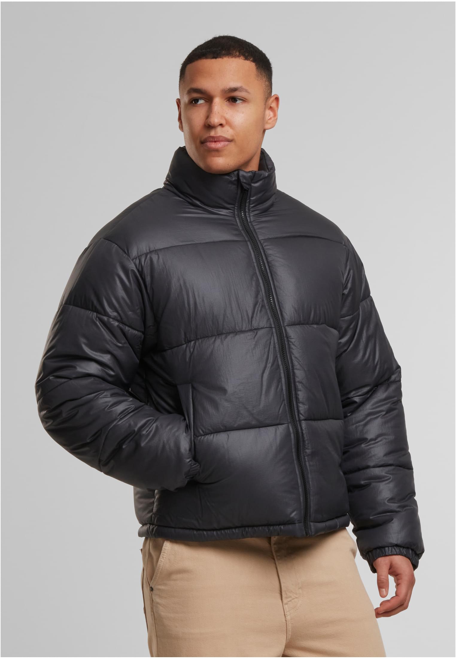 UC Crinkle Puffer Jacket