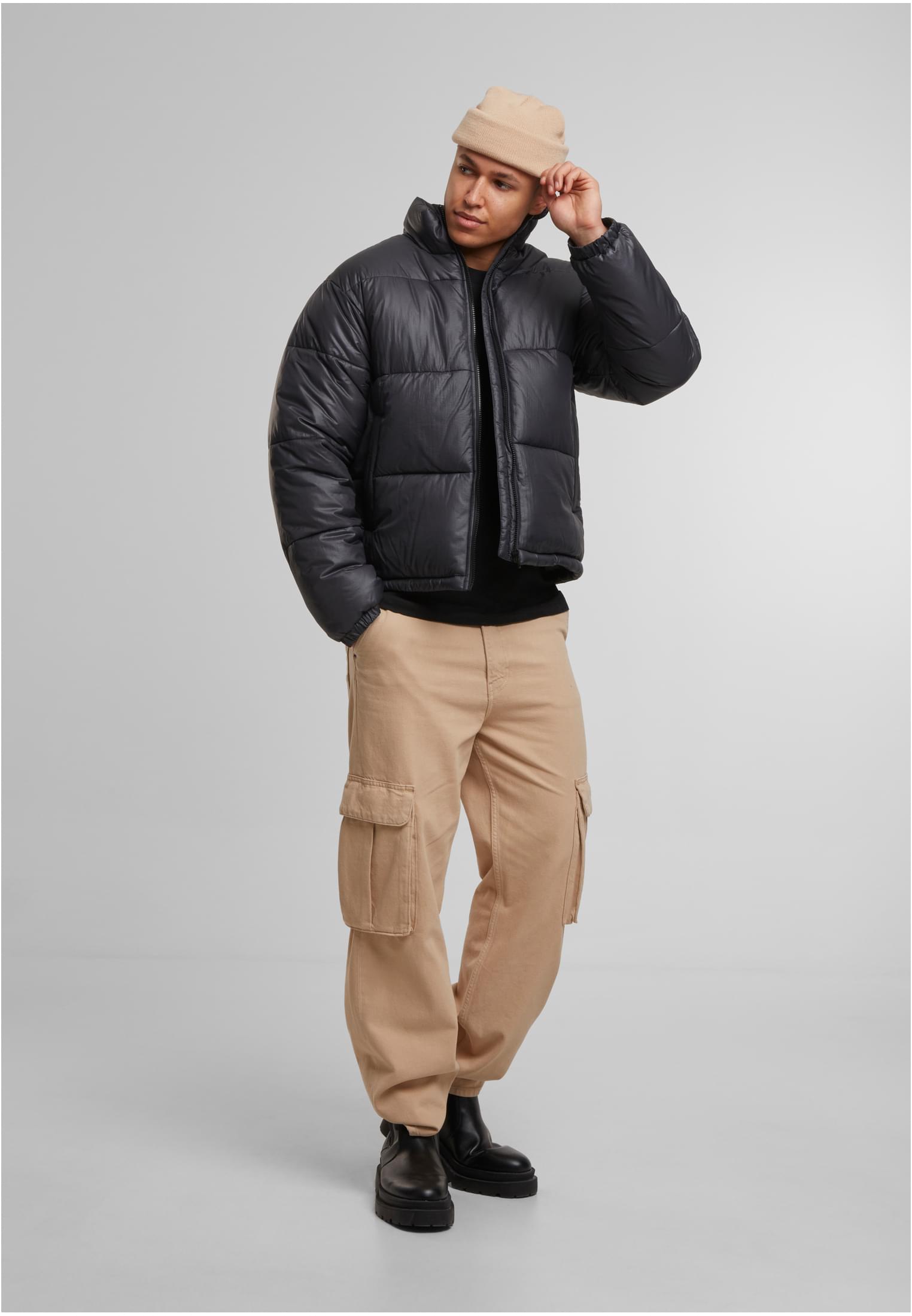 UC Crinkle Puffer Jacket