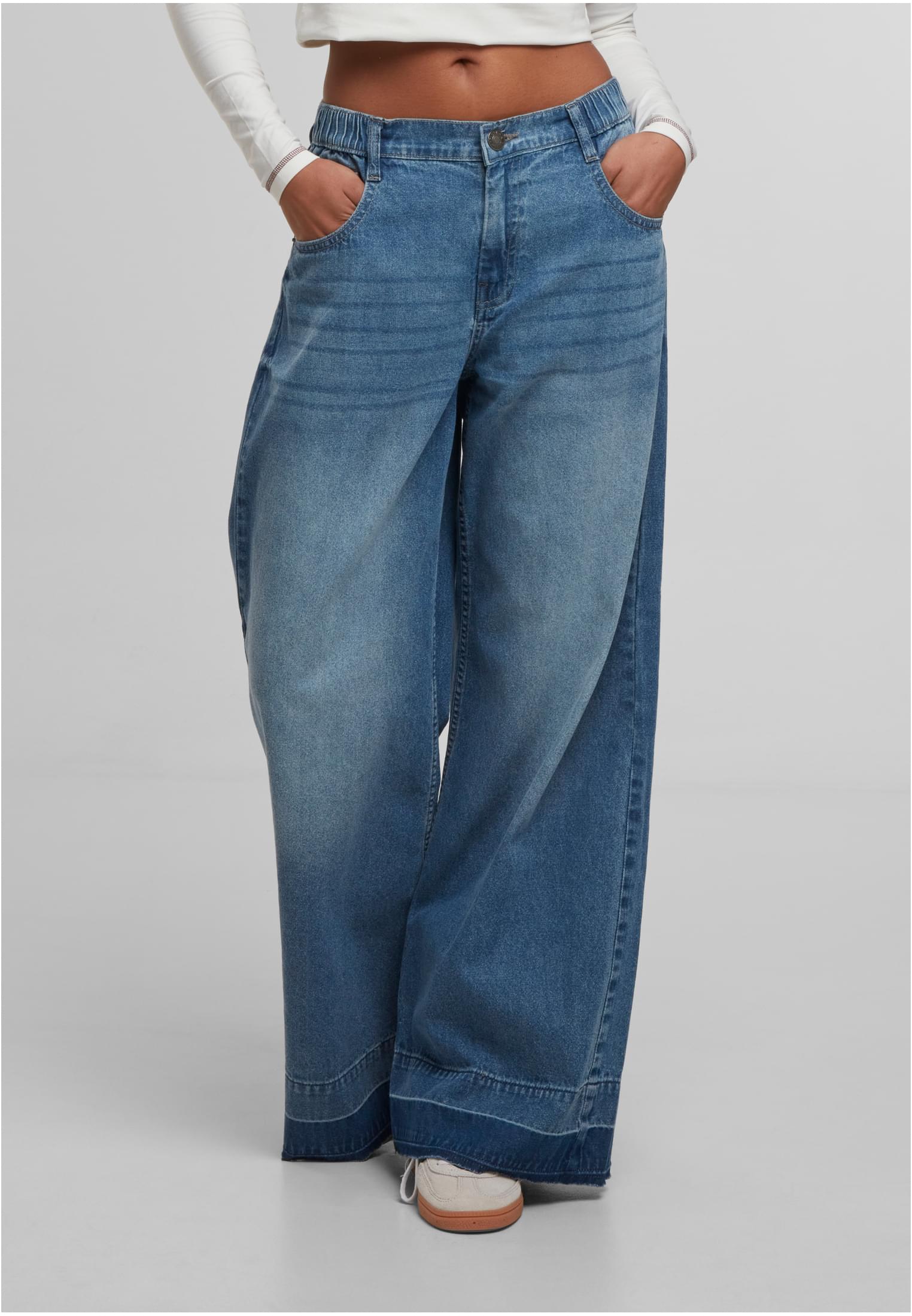 UC Wide Leg Denim