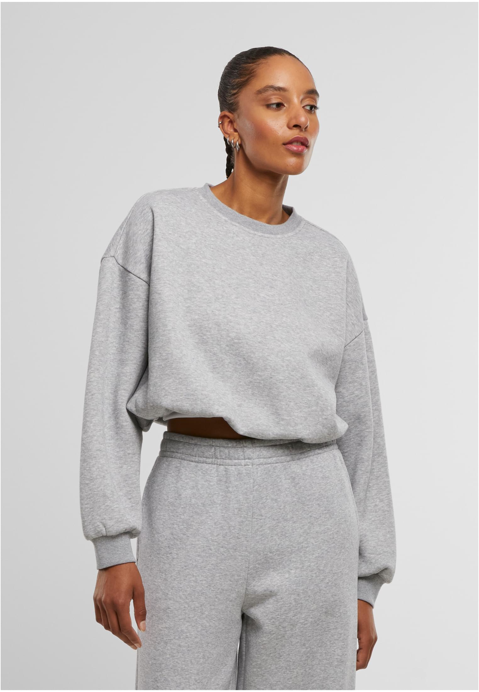 UC Cropped Gathered Sweatshirt