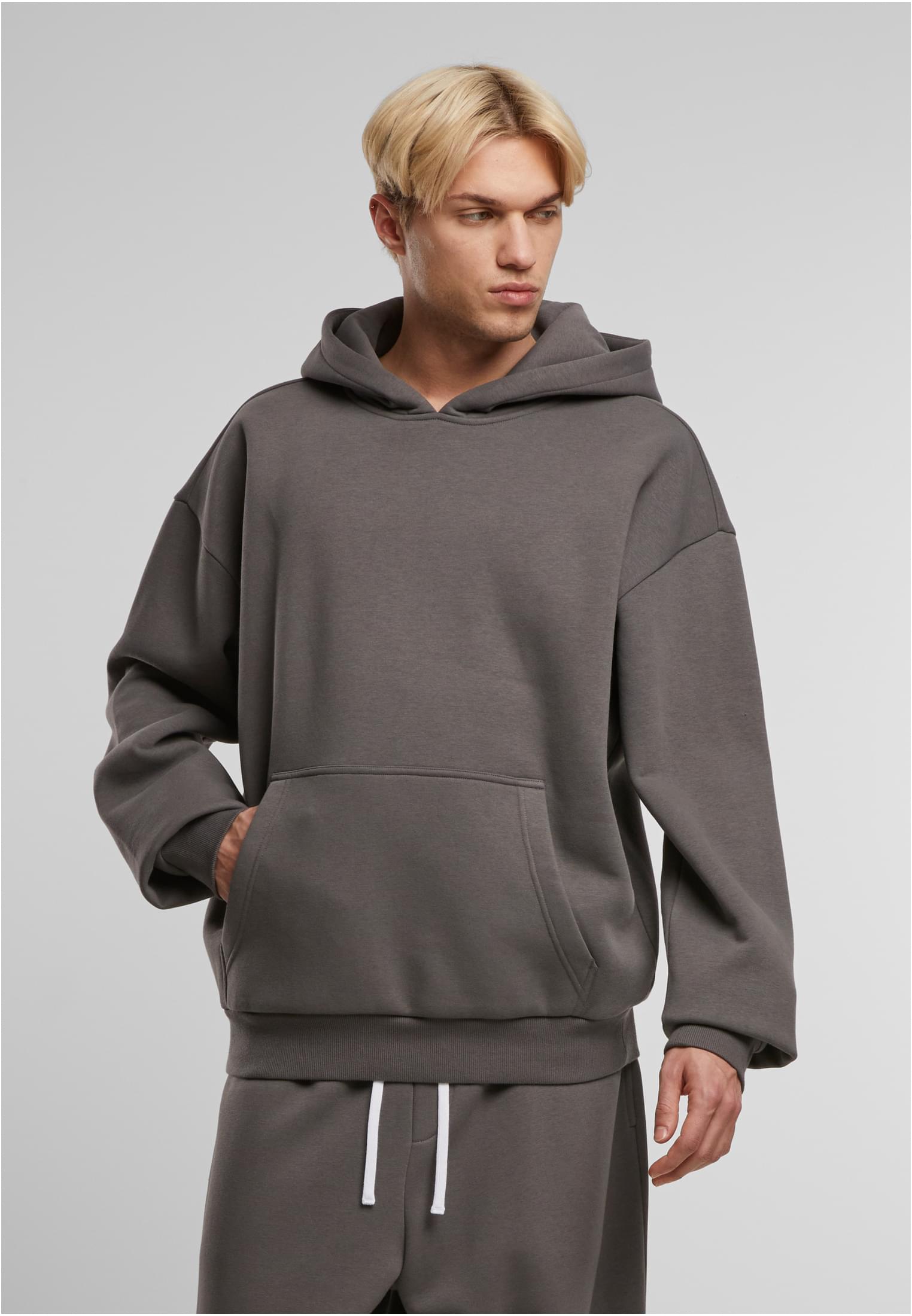 UC Fluffy Oversized Hoody