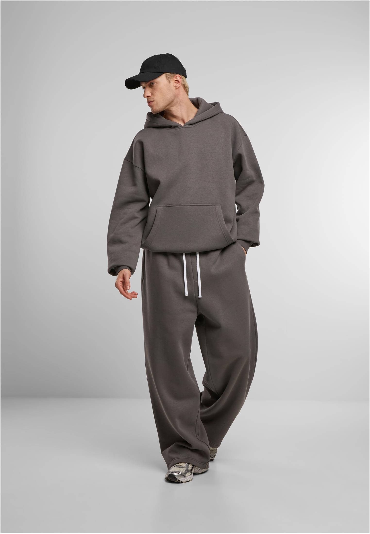 UC Fluffy Oversized Hoody