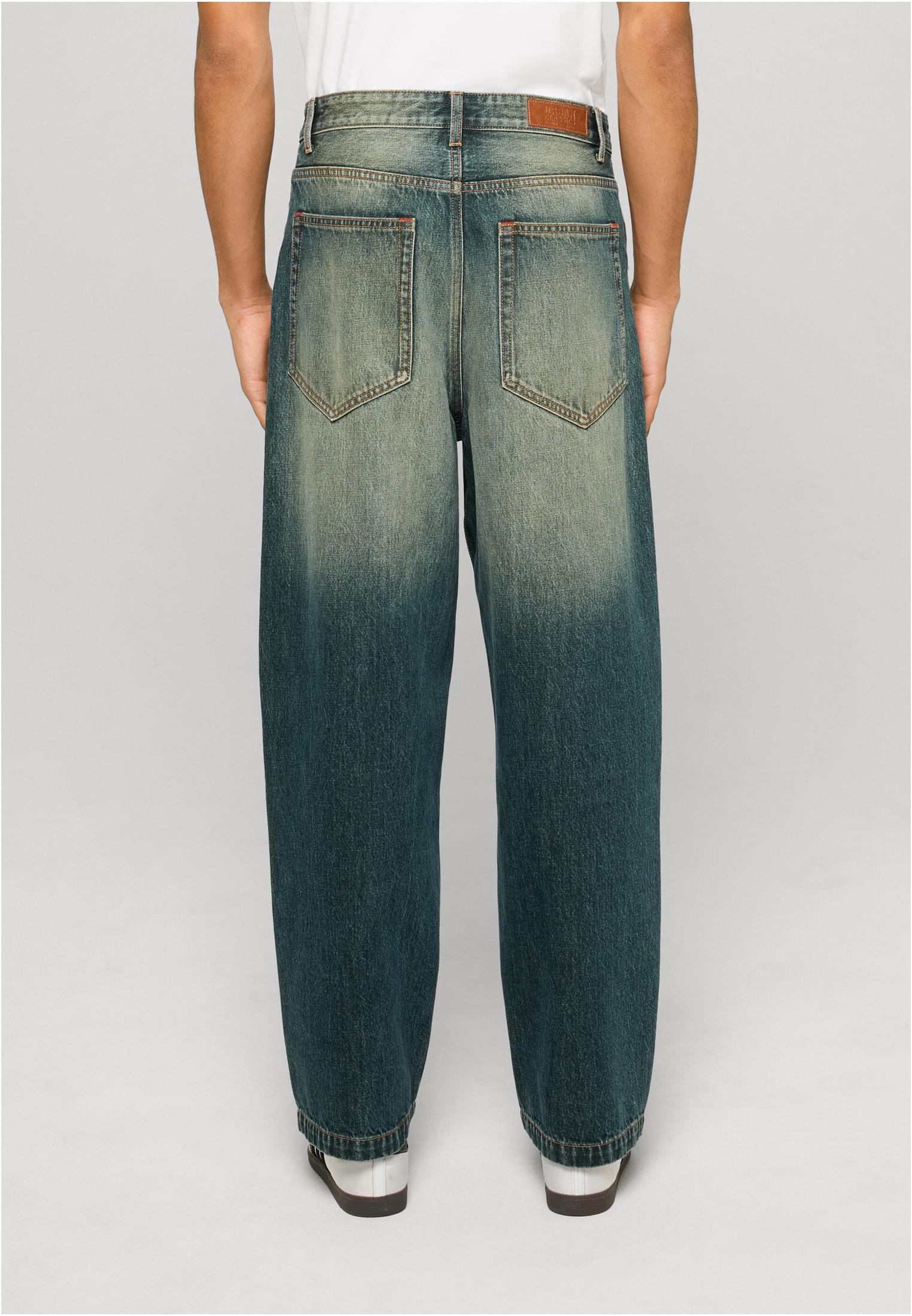 UC Super Baggy Jeans