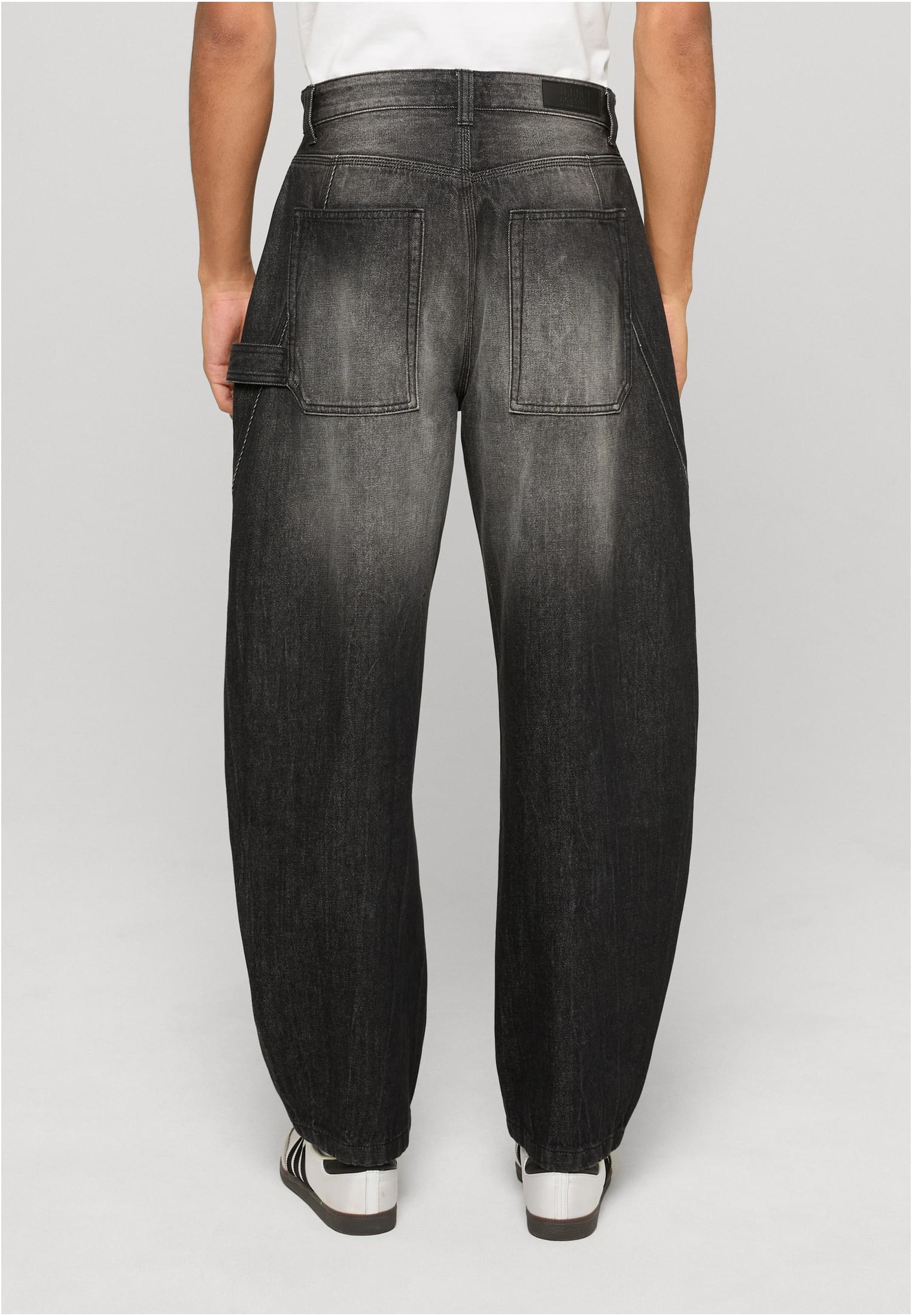 UC Heavy Balloon Jeans