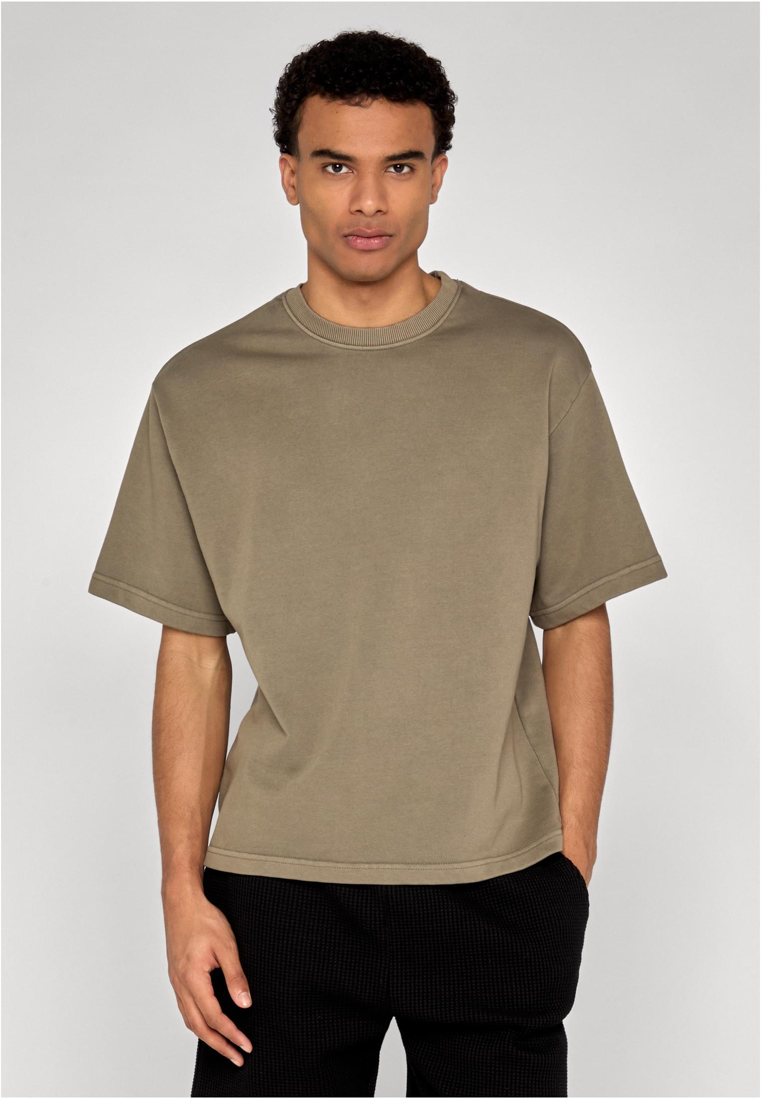UC Heavy Washed Boxy Tee