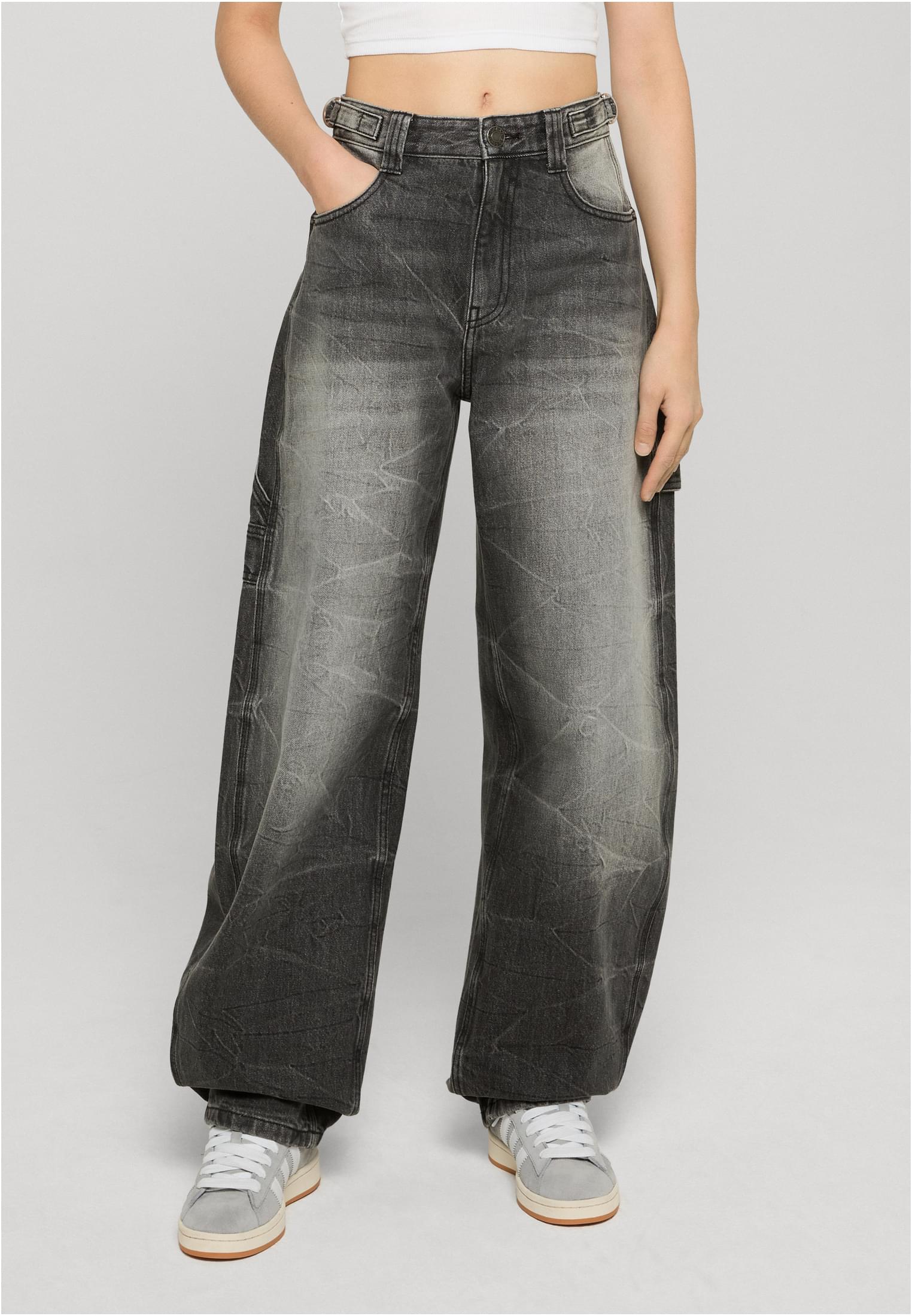 UC Balloon Fit Jeans