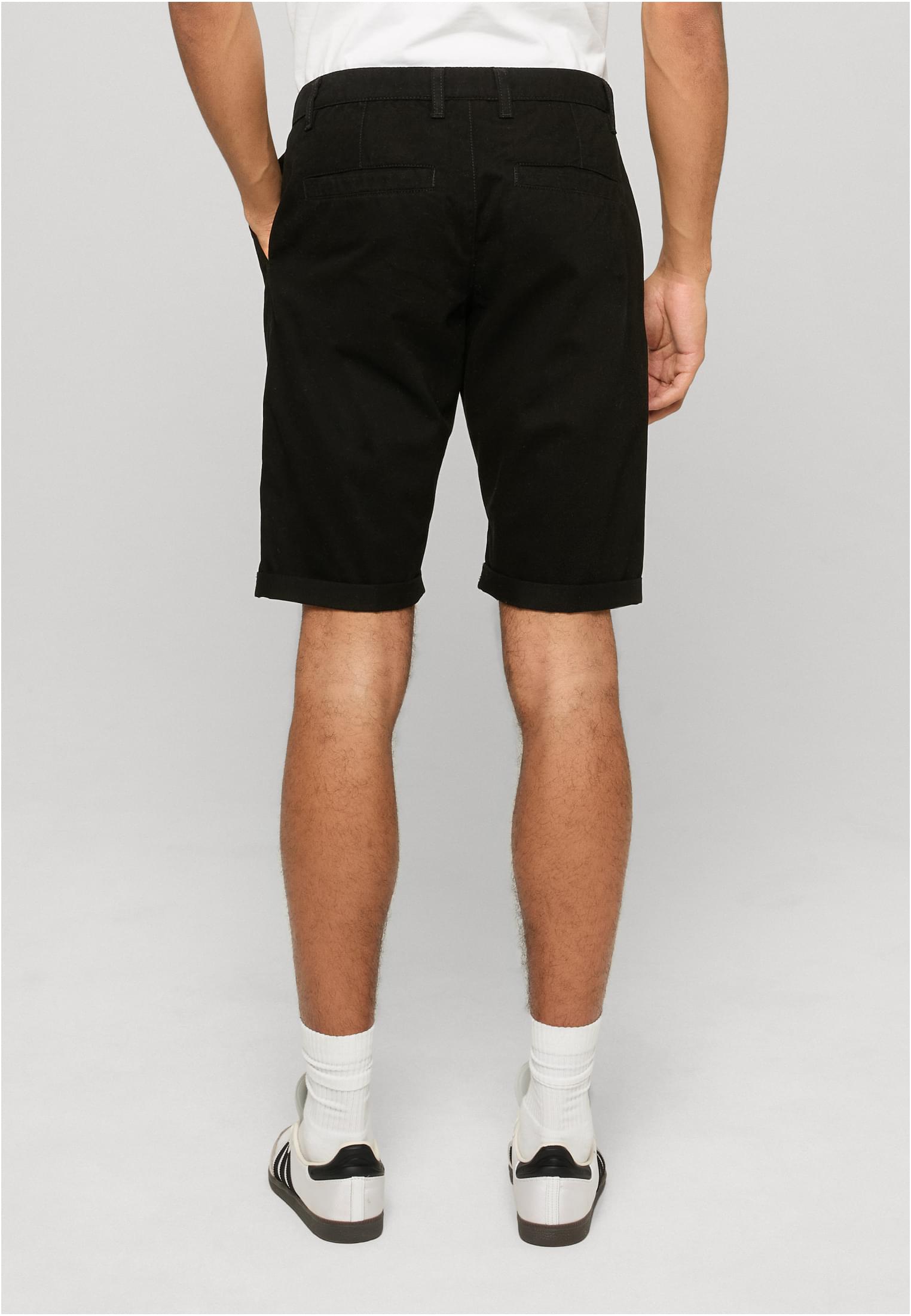 UC Basic Chino Shorts