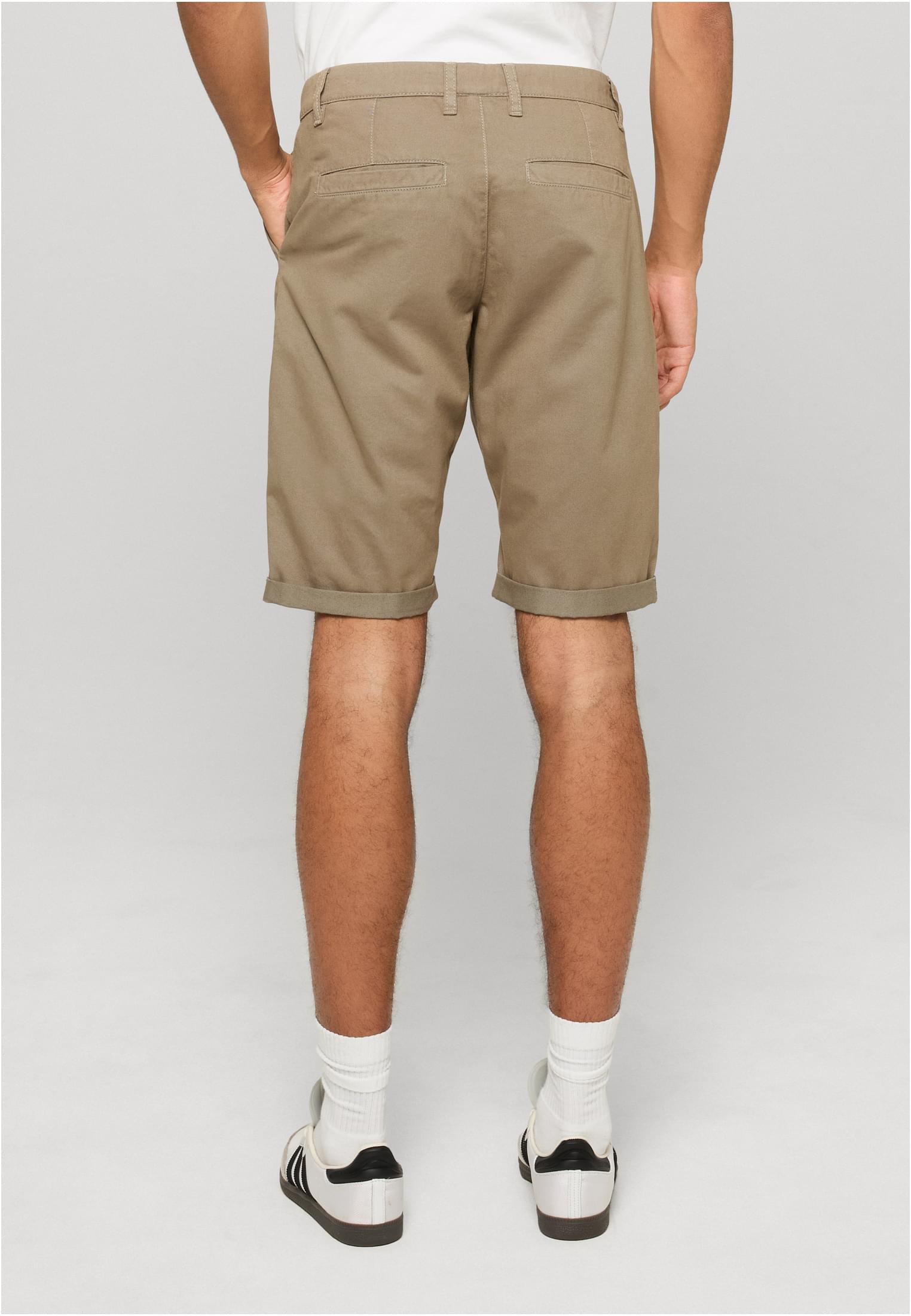 UC Basic Chino Shorts