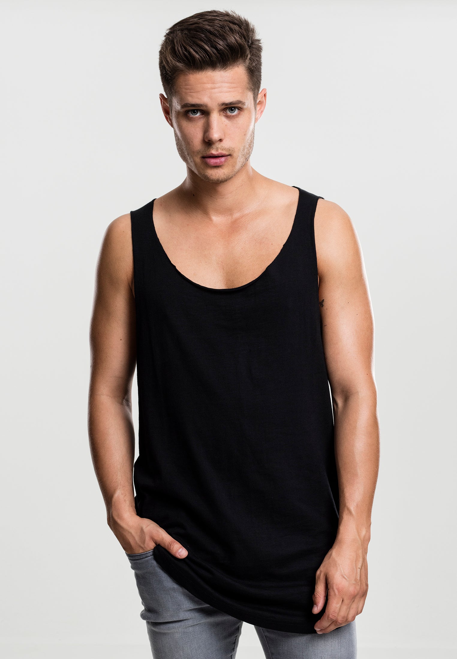 UC Long Shaped Open Edge Loose Tank