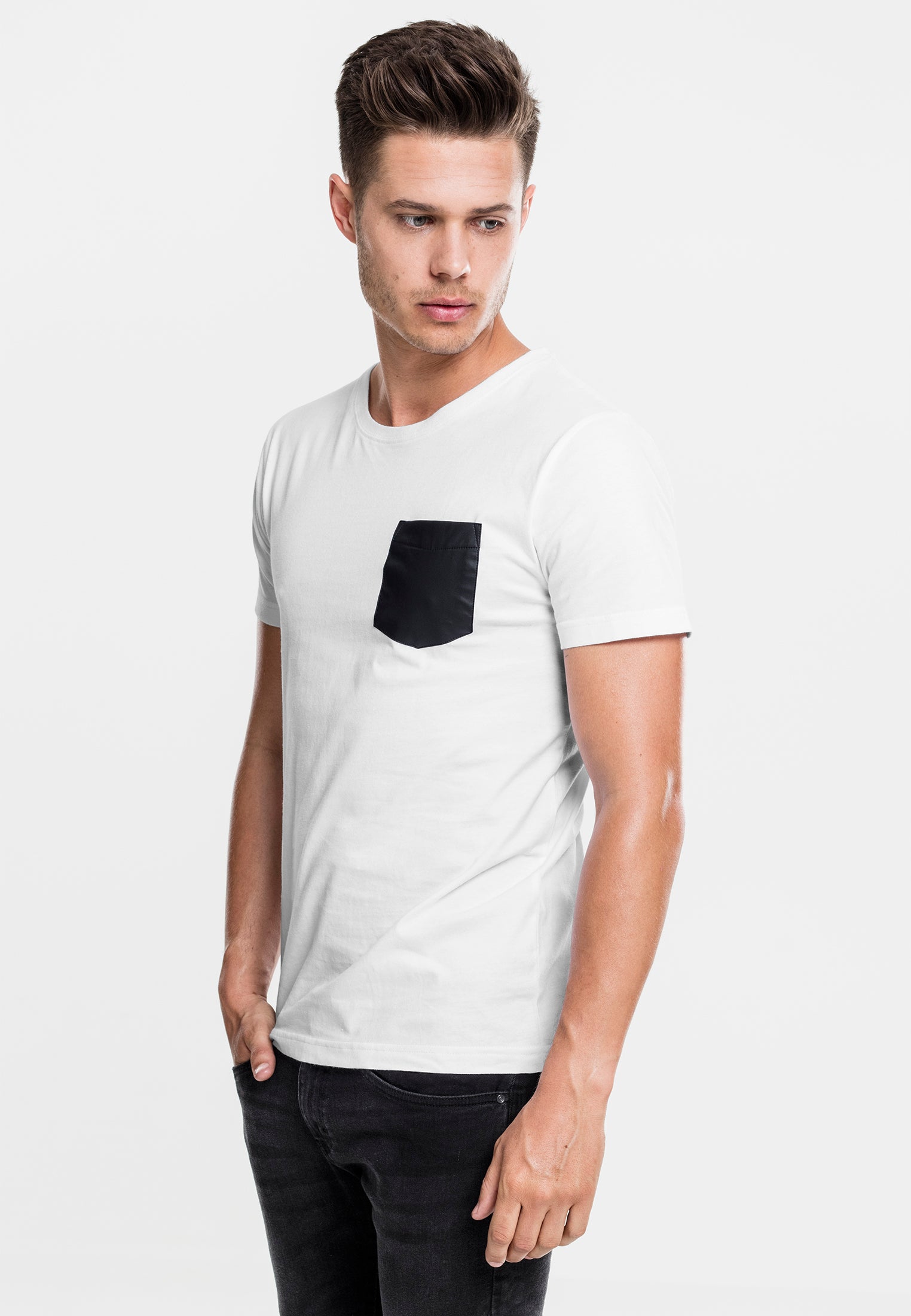 Koszulka UC z kieszenią ze skóry syntetycznej