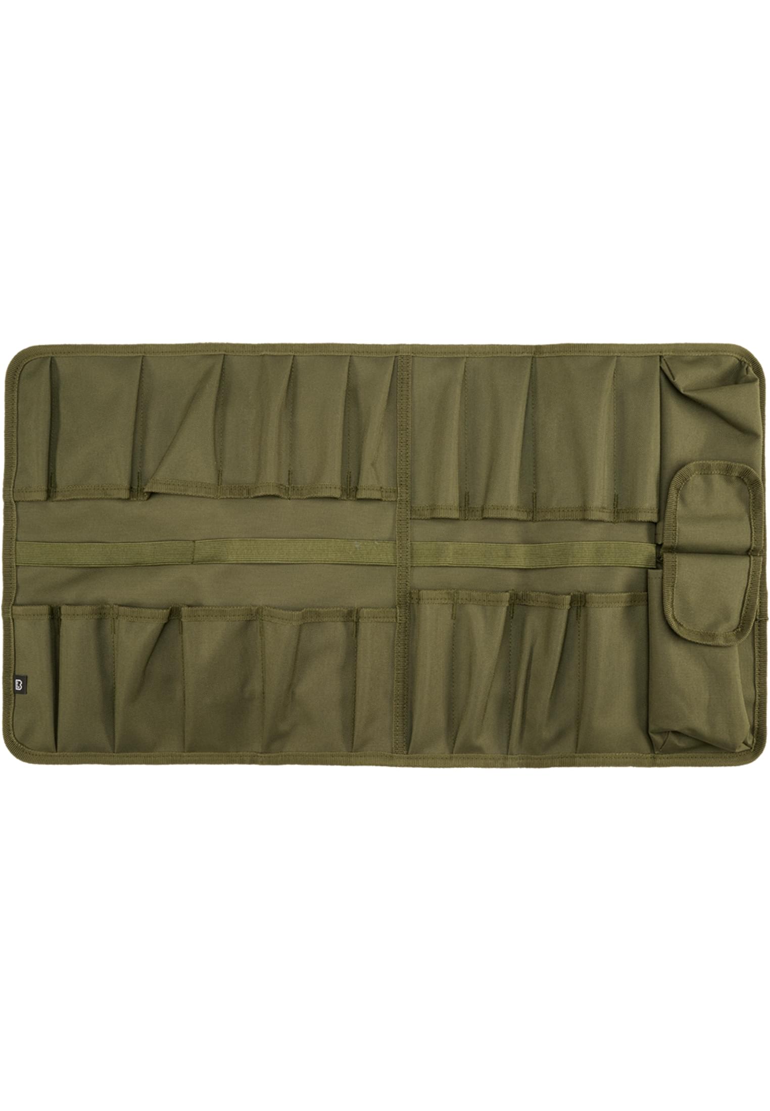 Ett utfällt, tomt verktygskit i olivgrönt tyg med många fack.