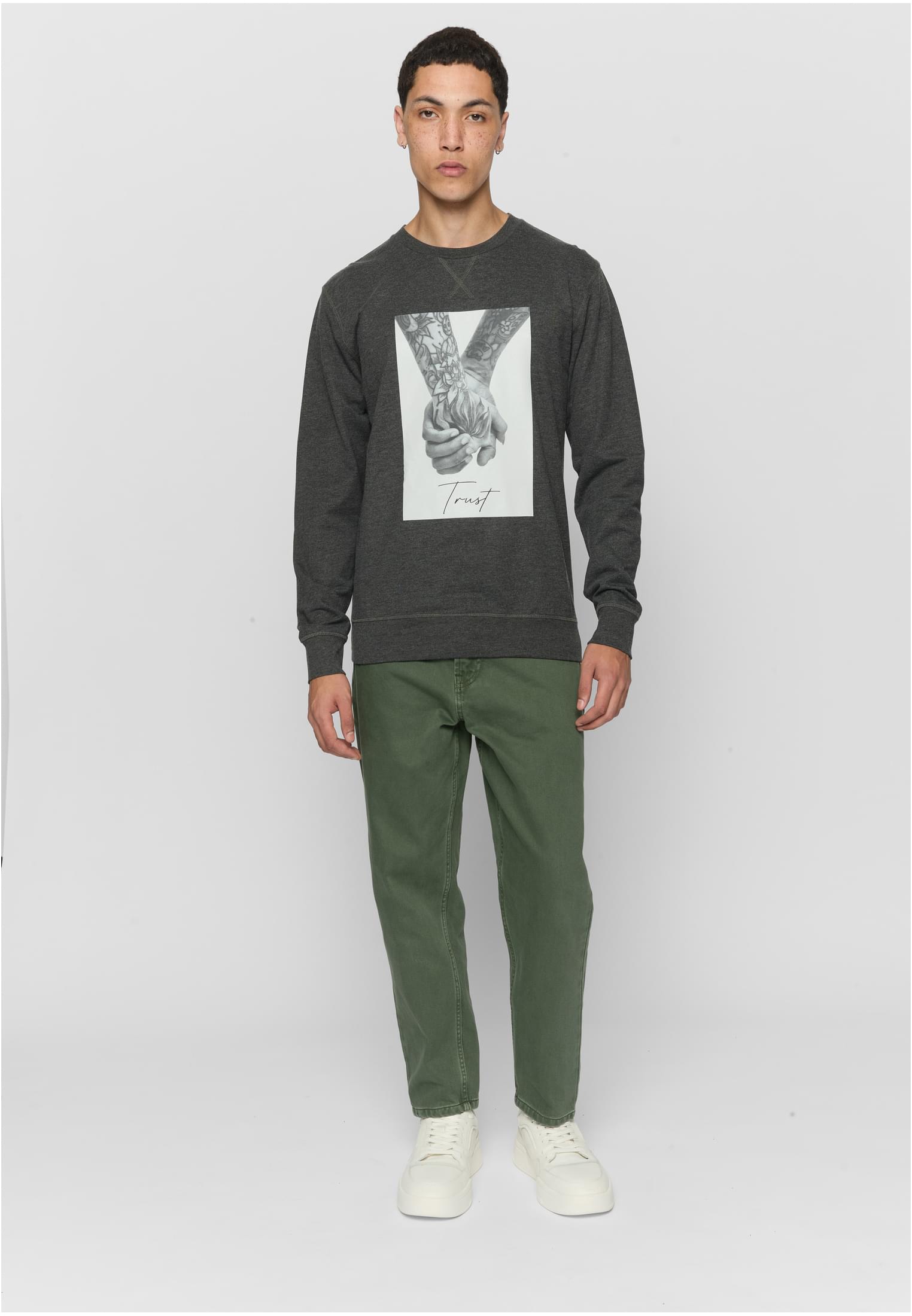 Trust 2.0 Crewneck darksand XS - workoutbrands.com