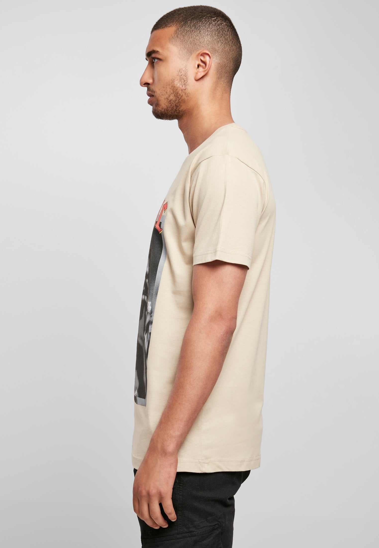 Tupac California Love Tee sand XXL - workoutbrands.com