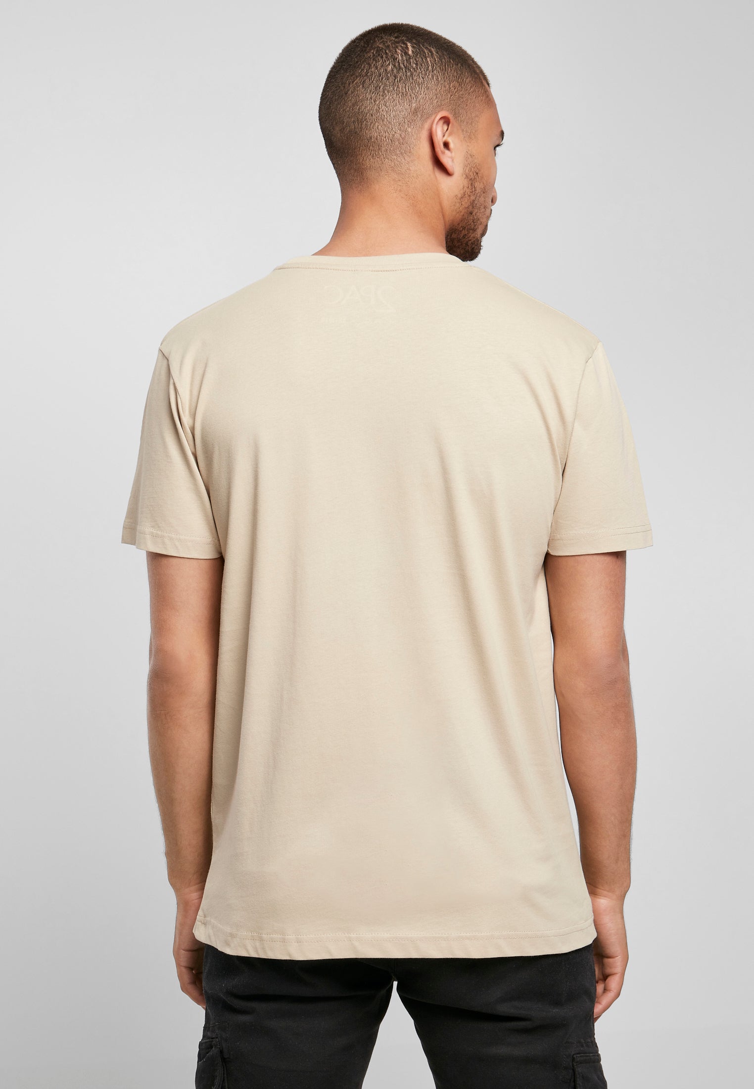 Tupac California Love Tee sand XXL - workoutbrands.com