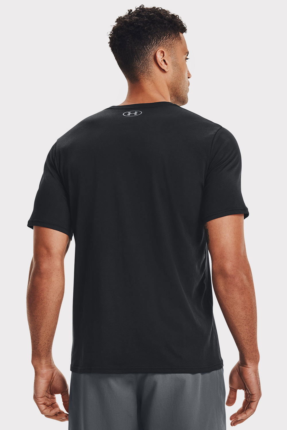 UA Sportstyle LC SS - Black - workoutbrands.com