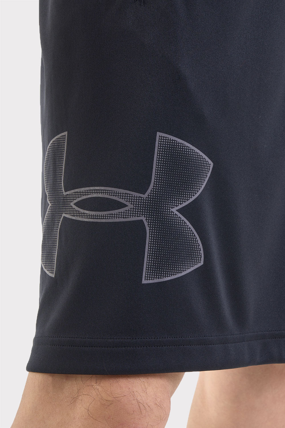 UA Tech Graphic Shorts - Black - workoutbrands.com