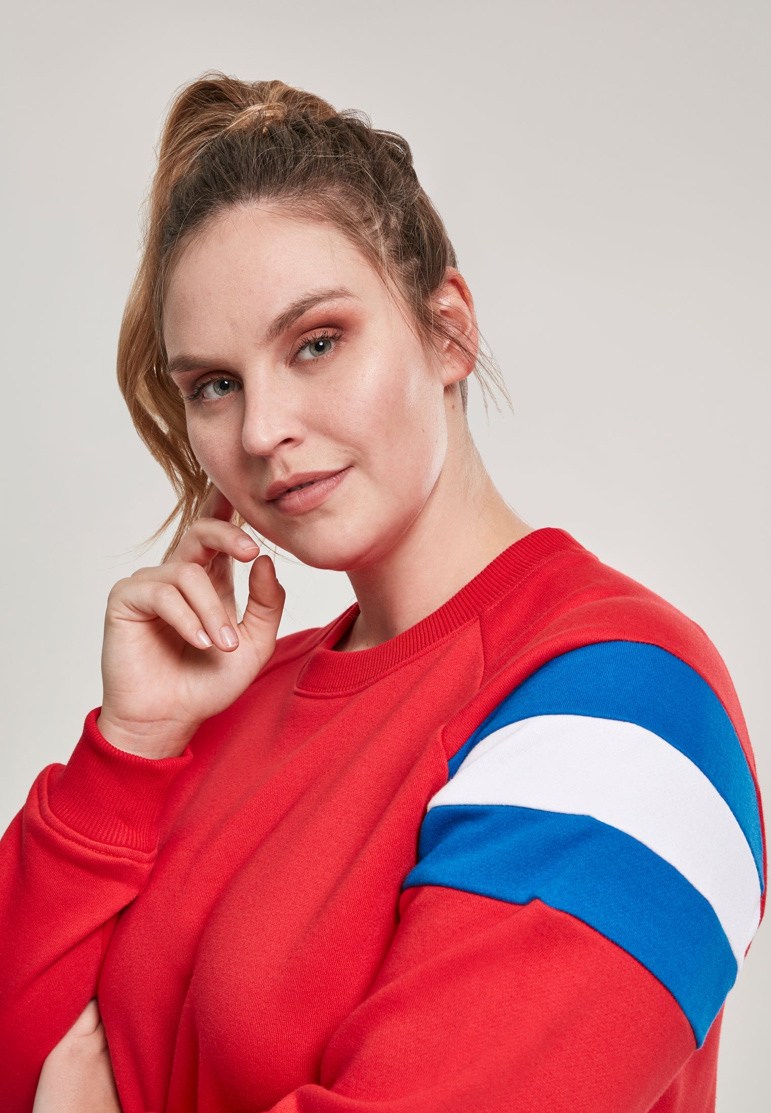 UC Long Sleeve Crew - workoutbrands.com