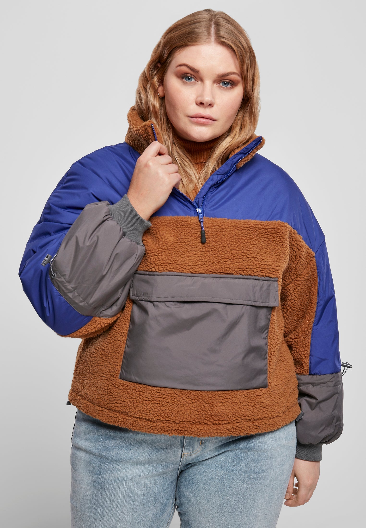 UC Sherpa 3-Tone Pull Over Jacket - workoutbrands.com