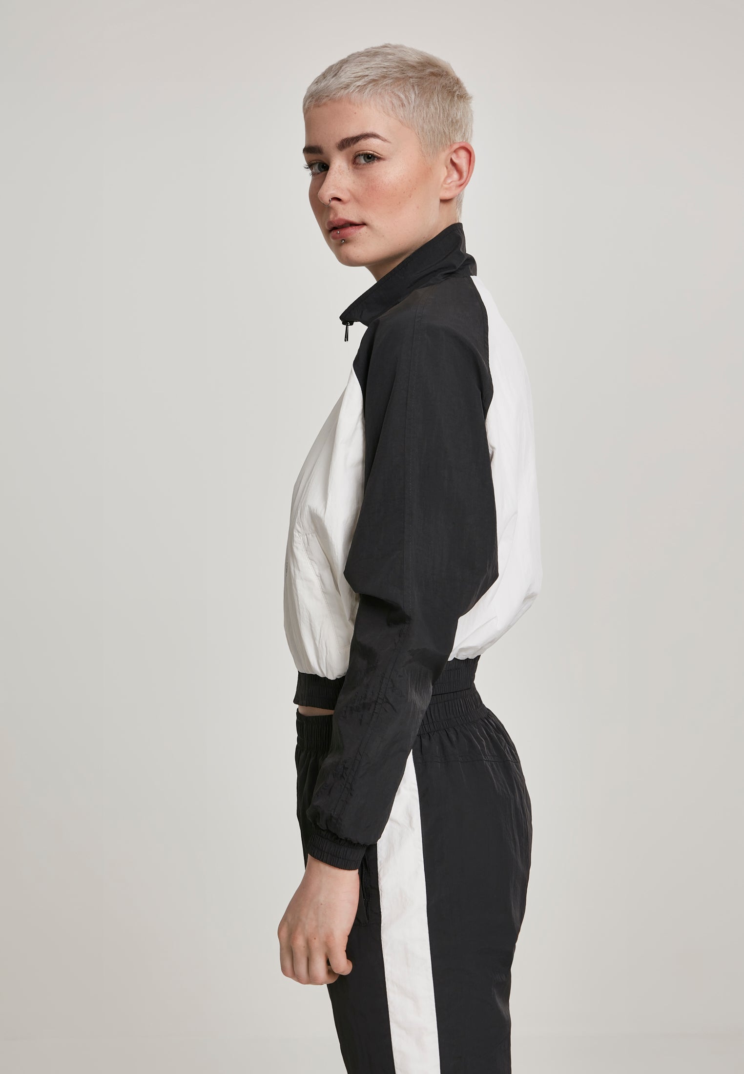 UC Short Raglan Crinkle Batwing Jacket - workoutbrands.com