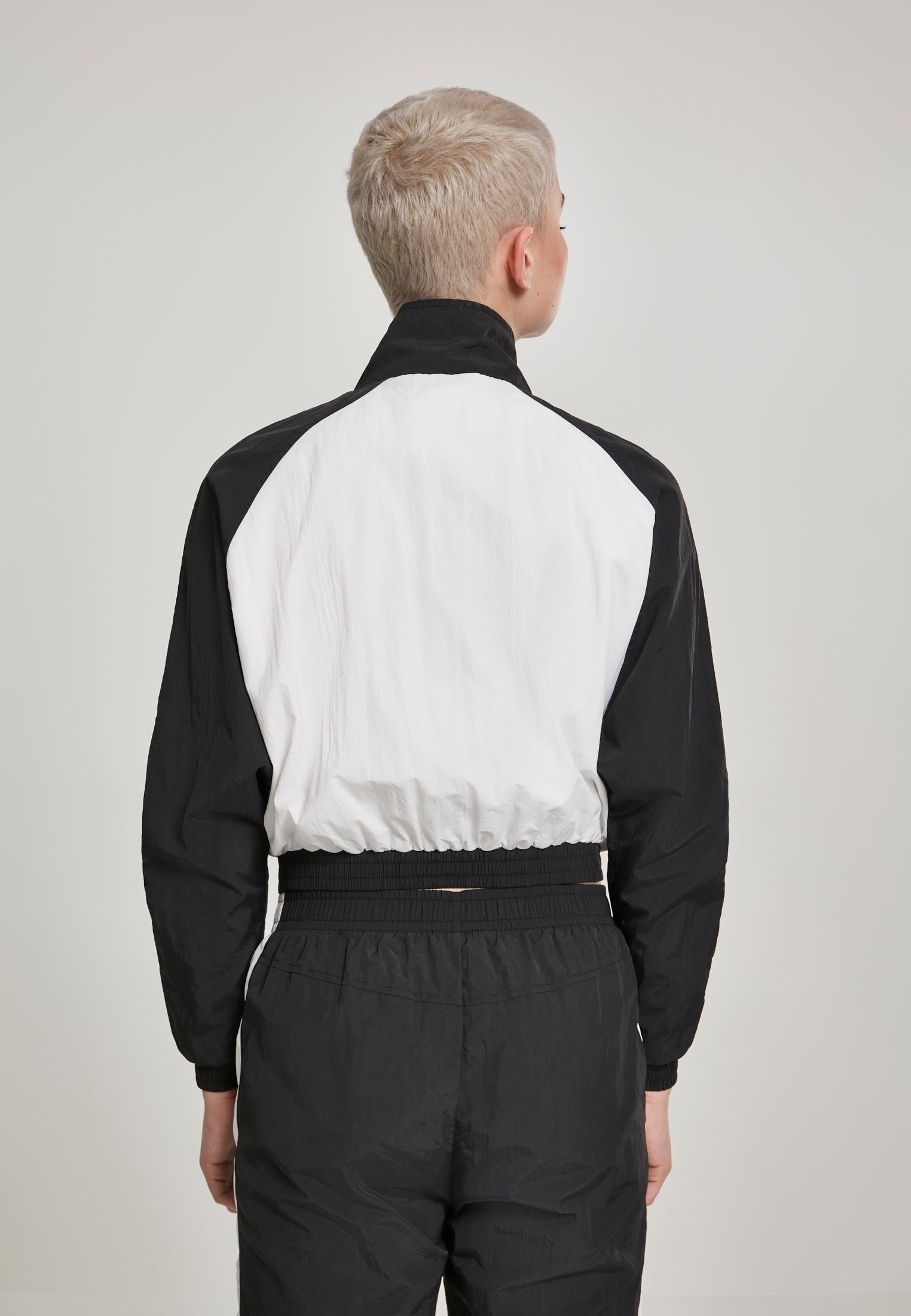 UC Short Raglan Crinkle Batwing Jacket - workoutbrands.com