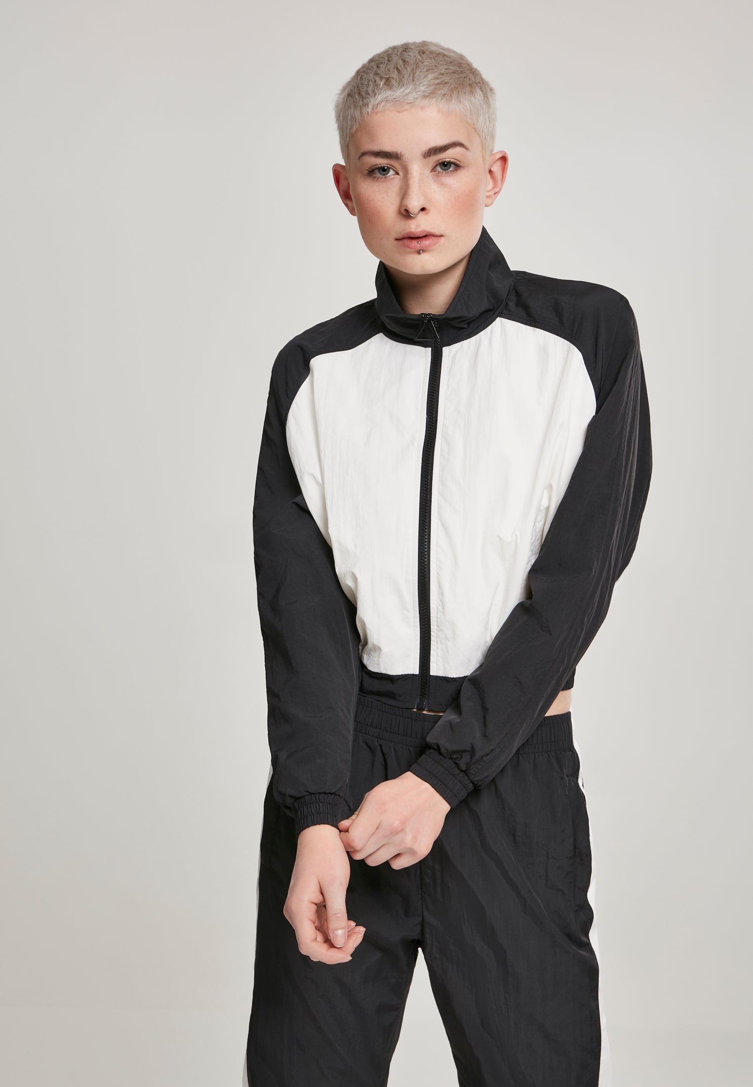 UC Short Raglan Crinkle Batwing Jacket - workoutbrands.com