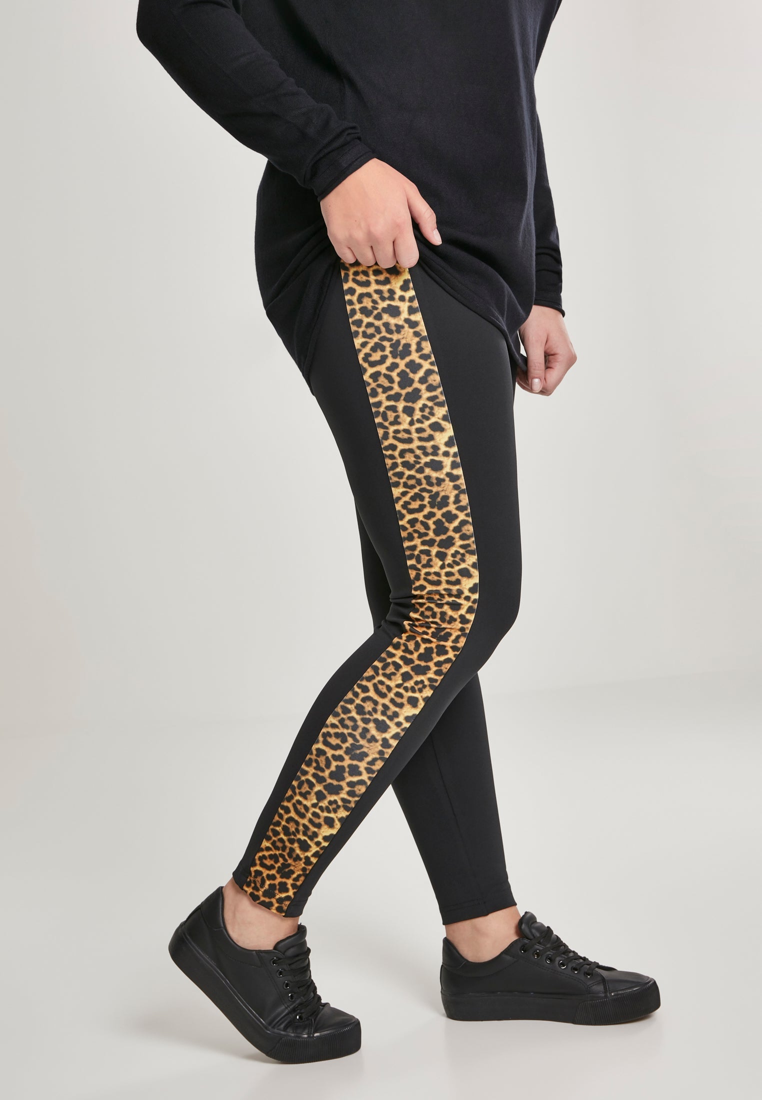 UC Side Striped Pattern Leggings - workoutbrands.com