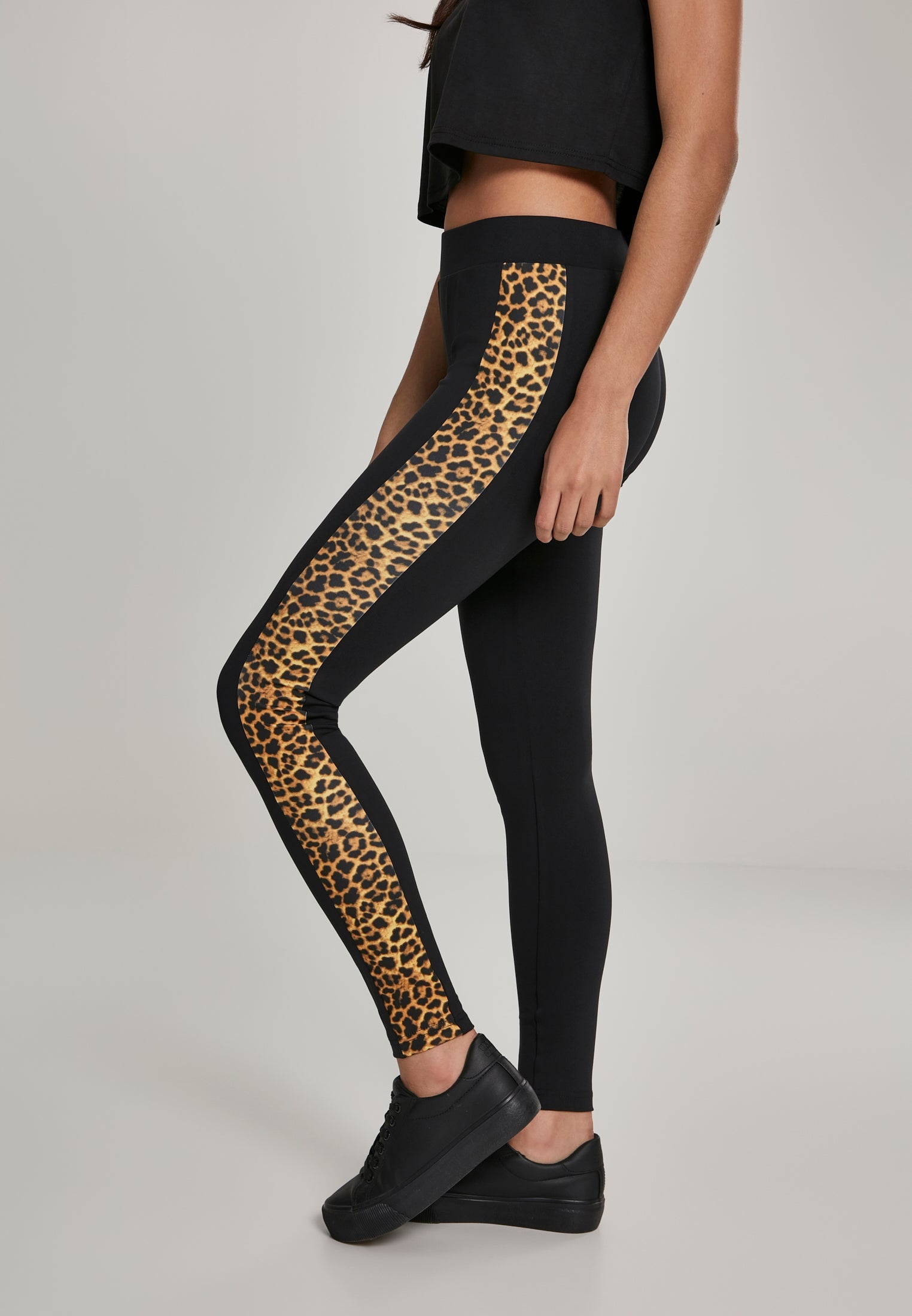 UC Side Striped Pattern Leggings - workoutbrands.com