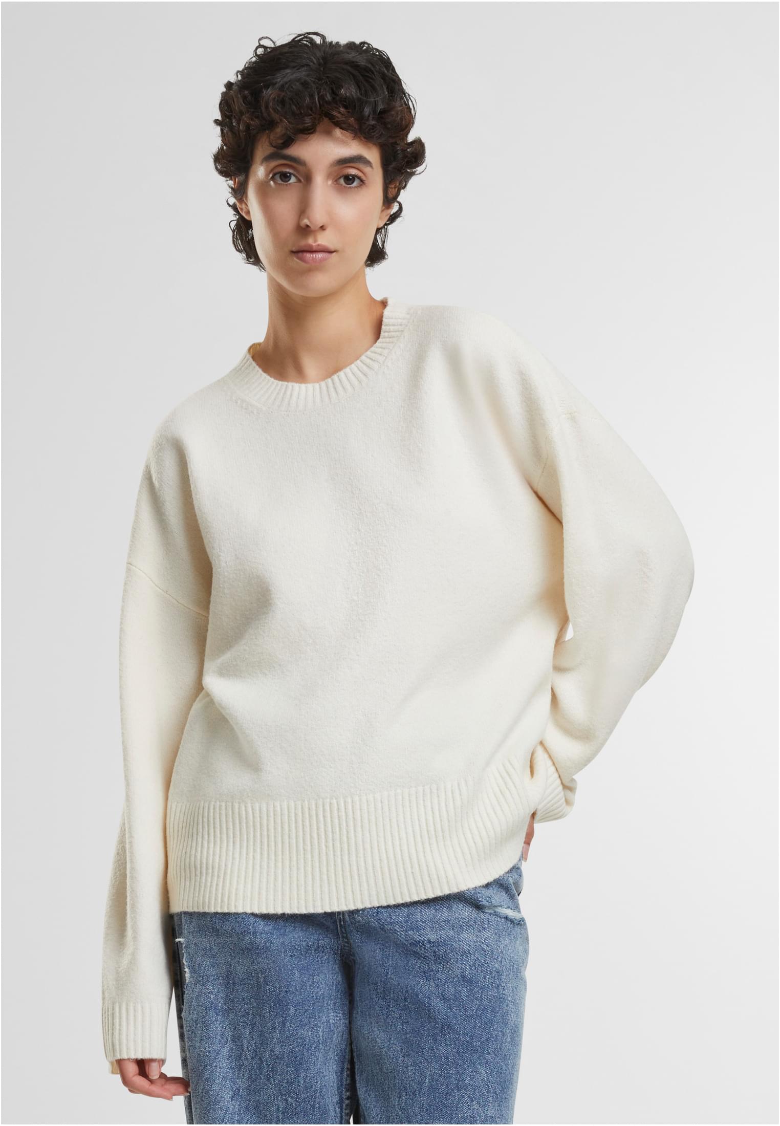 UC Soft Oversized Sweater - workoutbrands.com