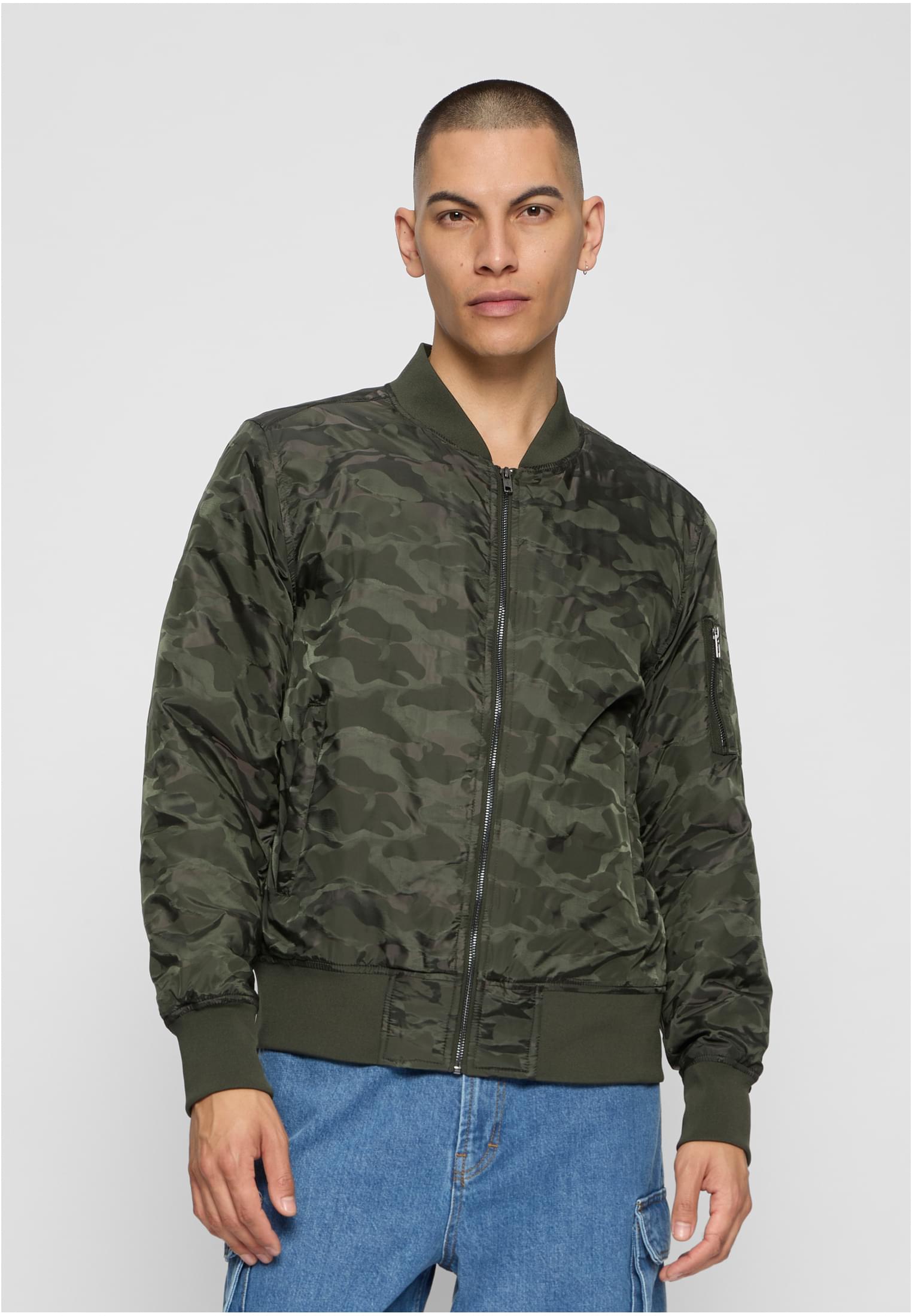 UC Tonal Camo Bomber Jacket für Herren Workout Brands