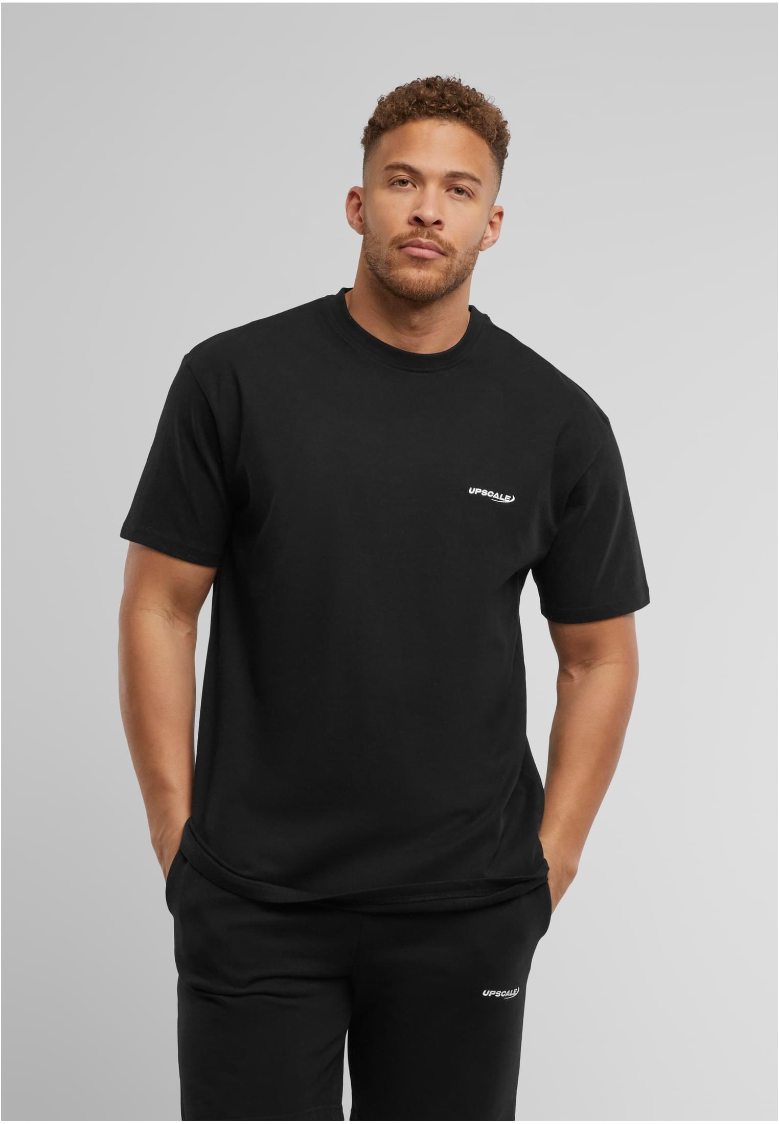 Koszulka MT Upscale Core EMB Oversize