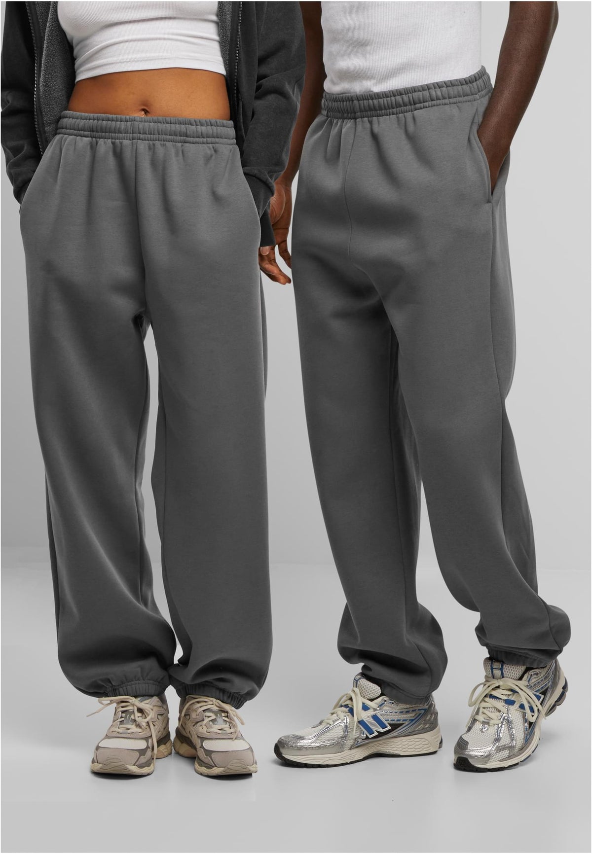 Regular Fit Sweatpants - workoutbrands.com