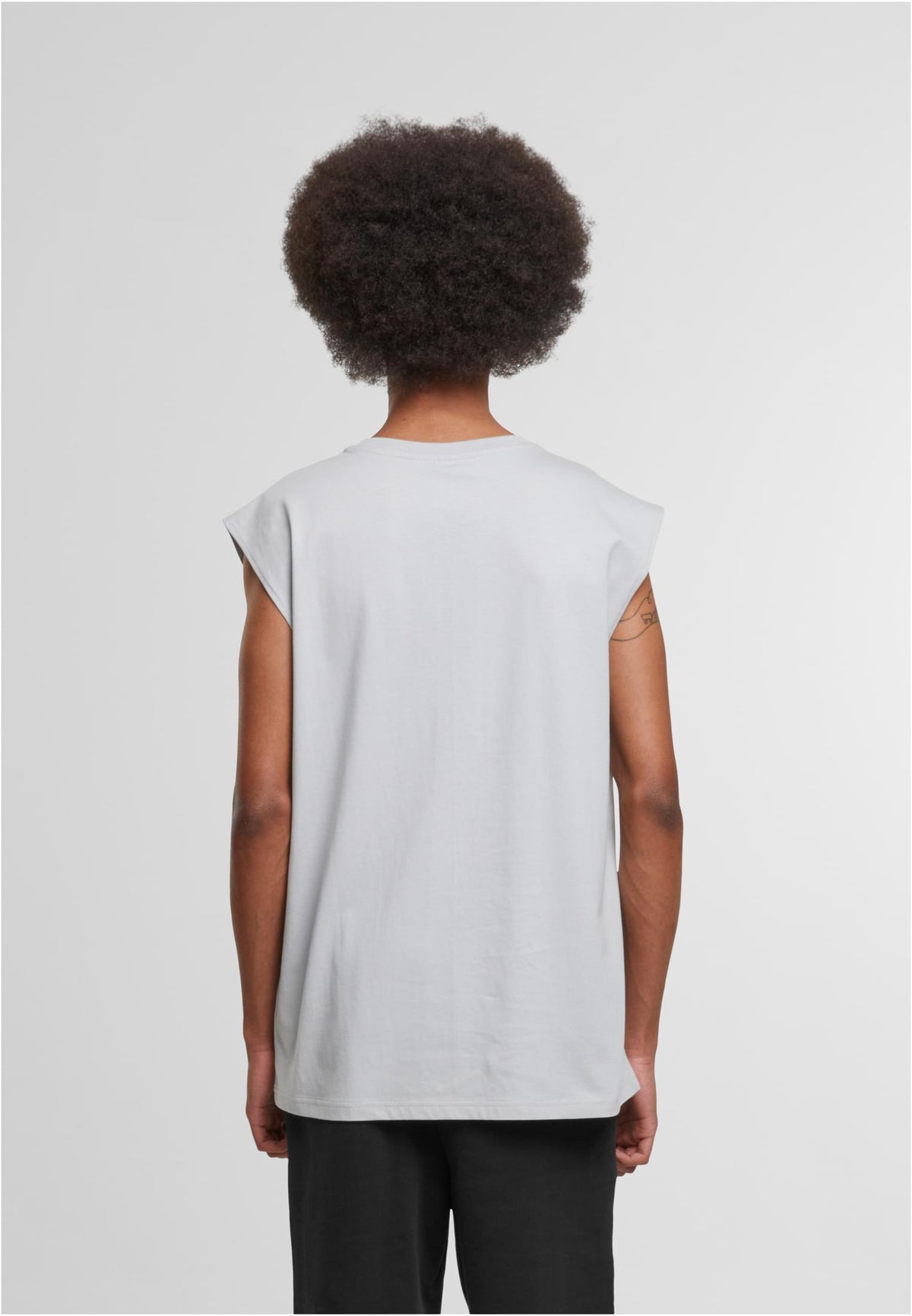 Sleeveless Tee - workoutbrands.com