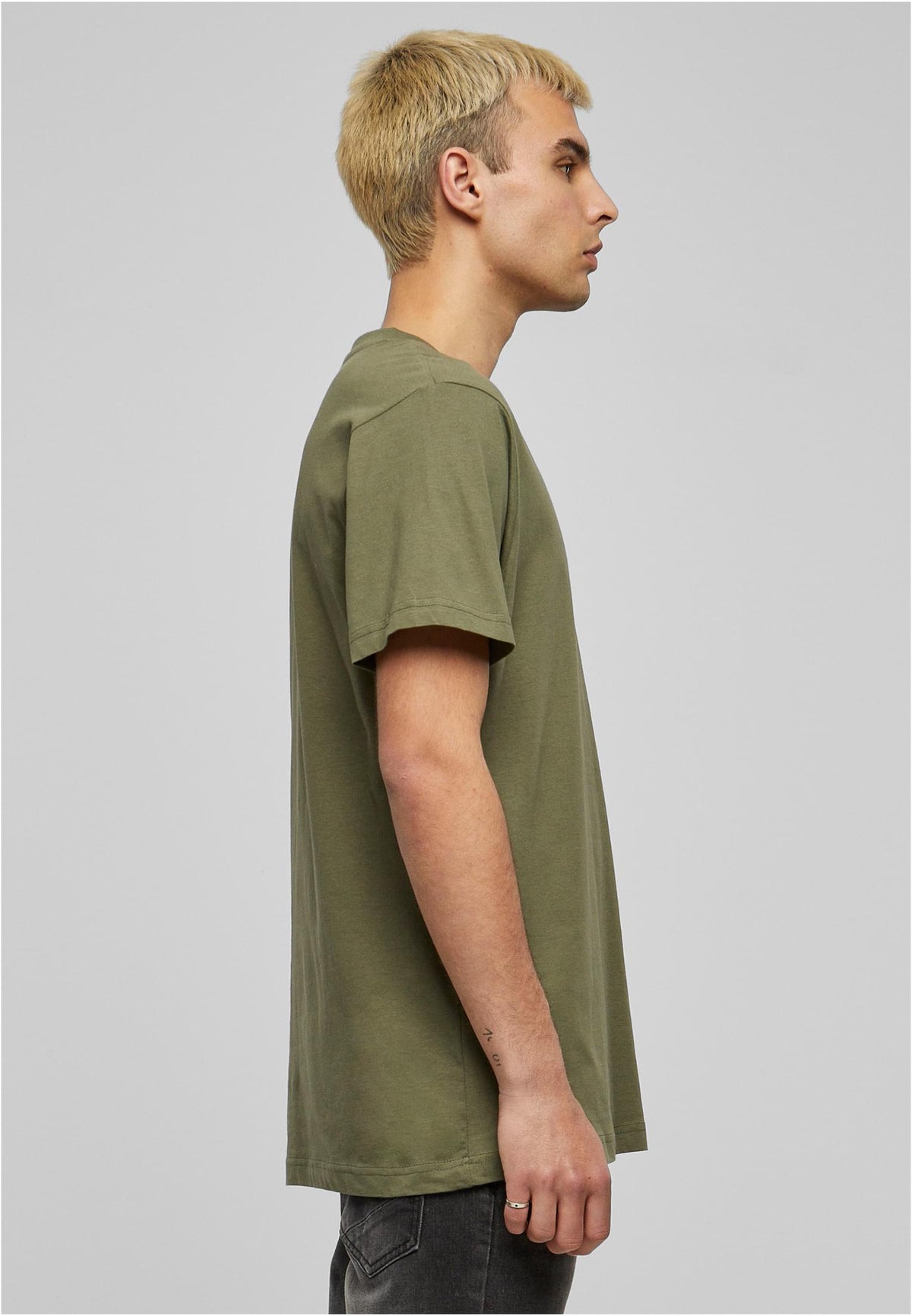 Basic Round Neck T-Shirt - workoutbrands.com