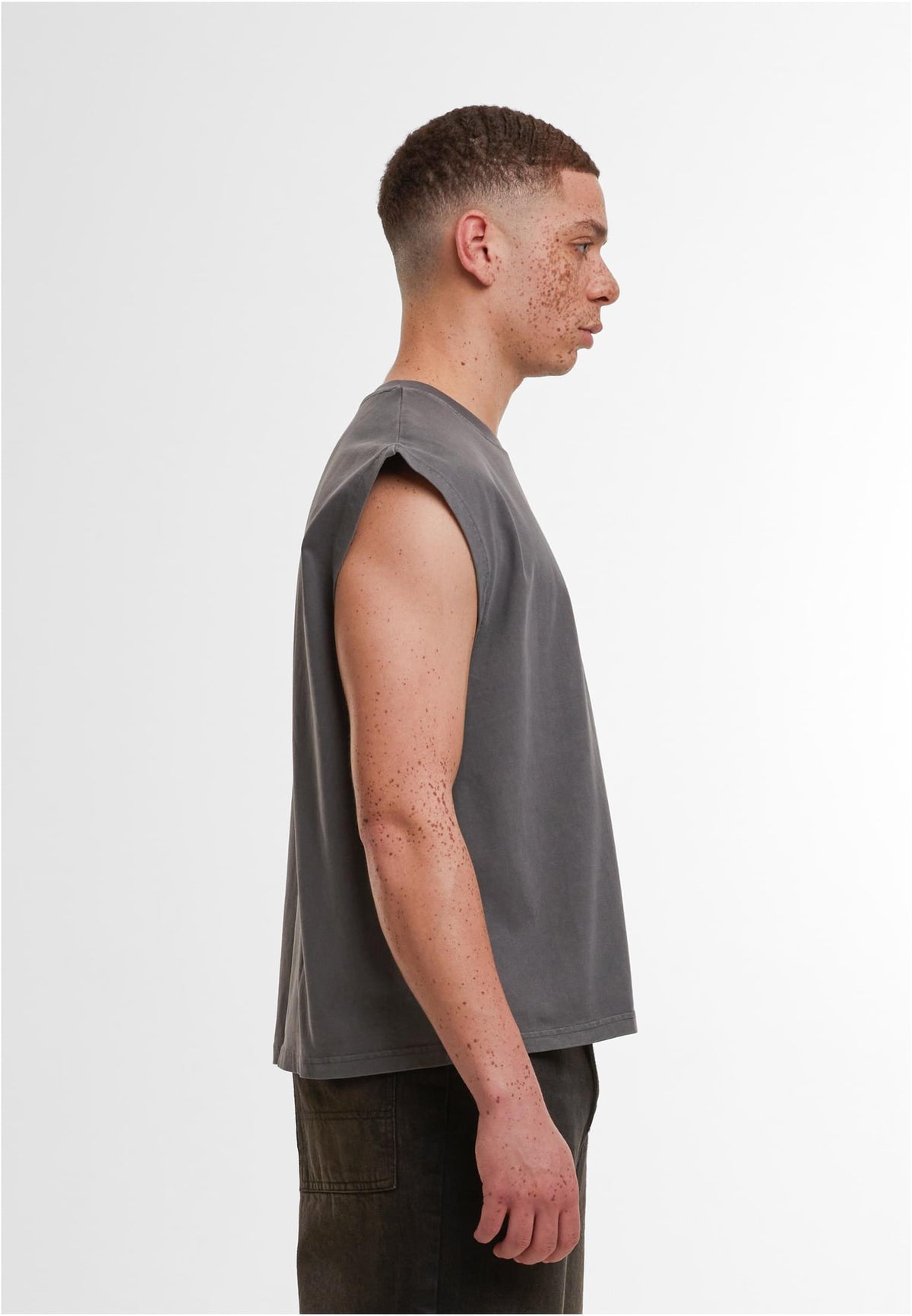 Vintage Cropped Heavy Sleeveless Tee - workoutbrands.com