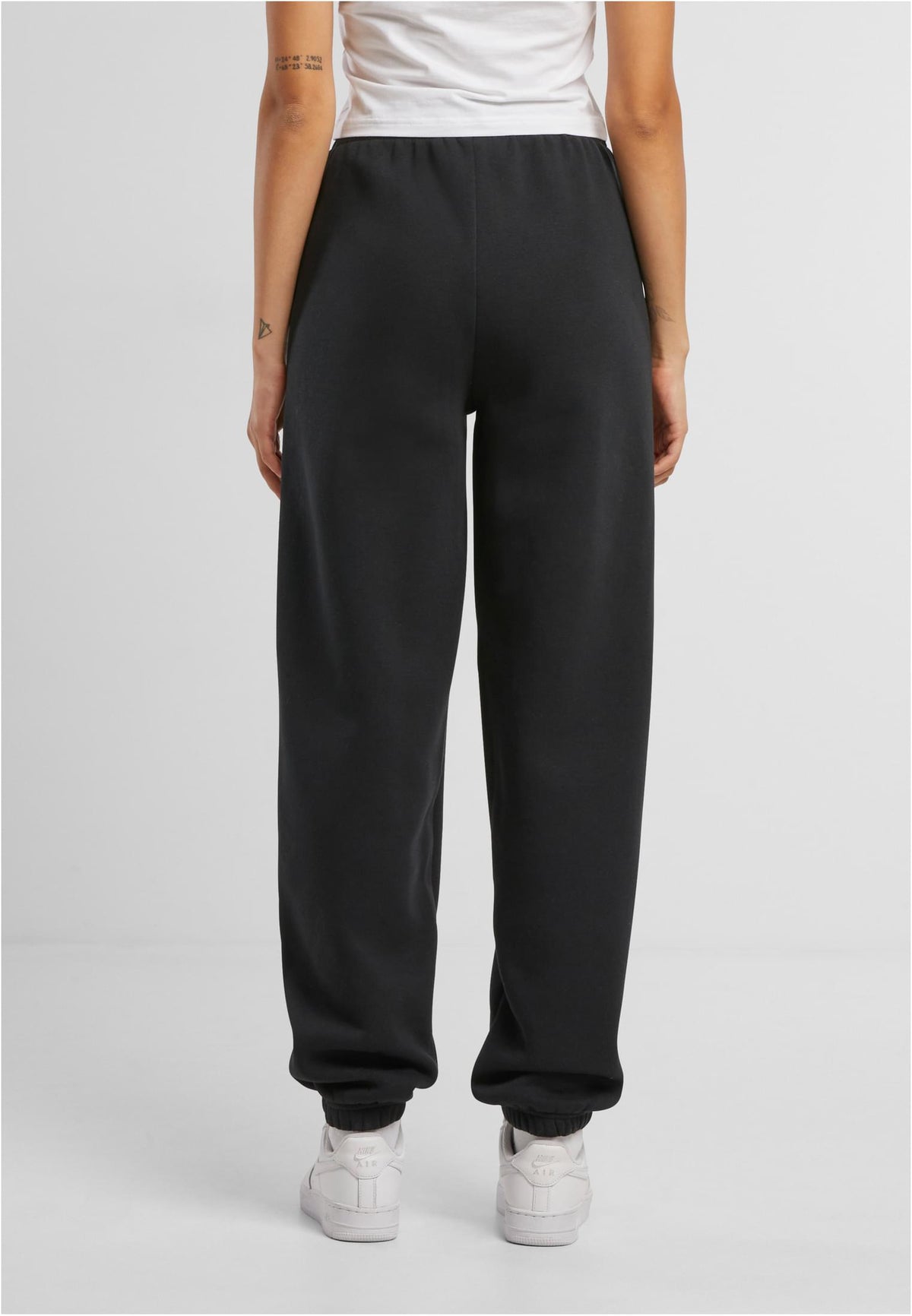 Ladies Fluffy Sweatpants - workoutbrands.com
