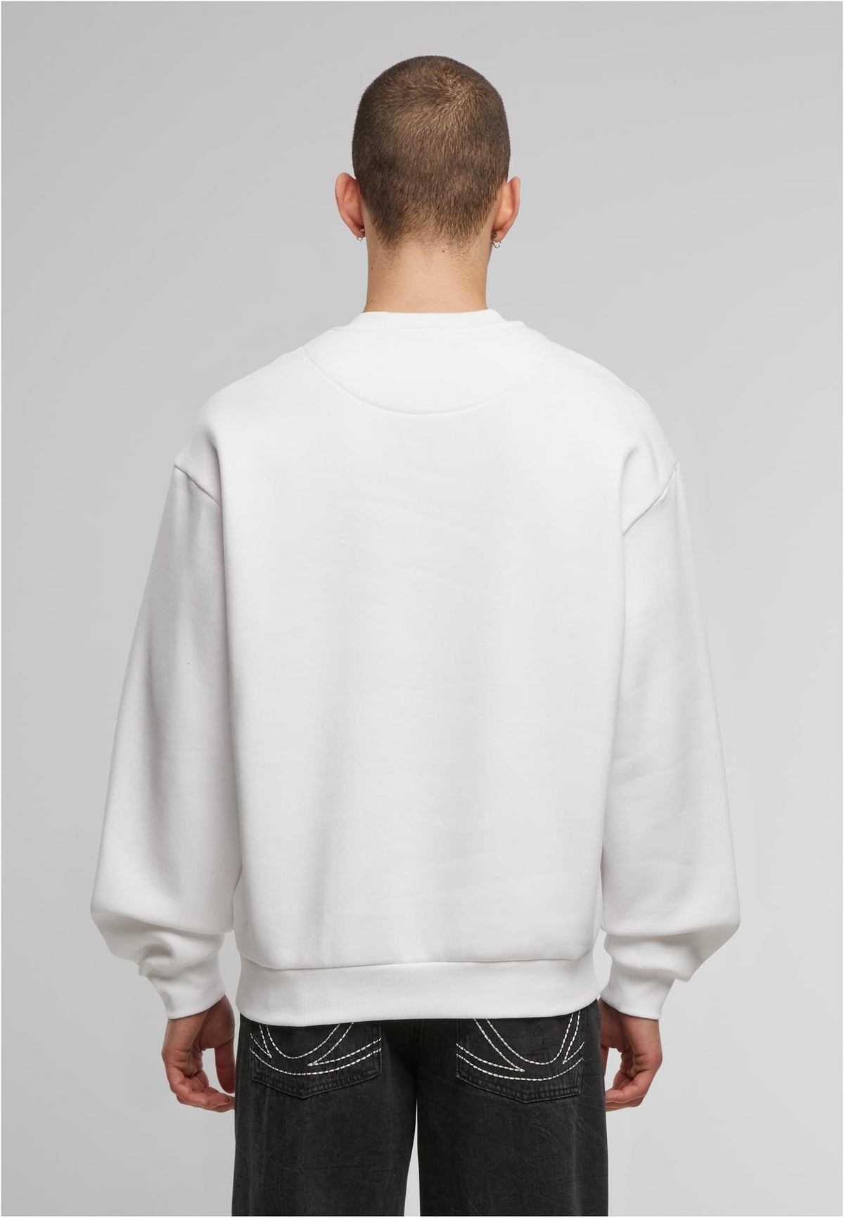 Oversized Crewneck - workoutbrands.com
