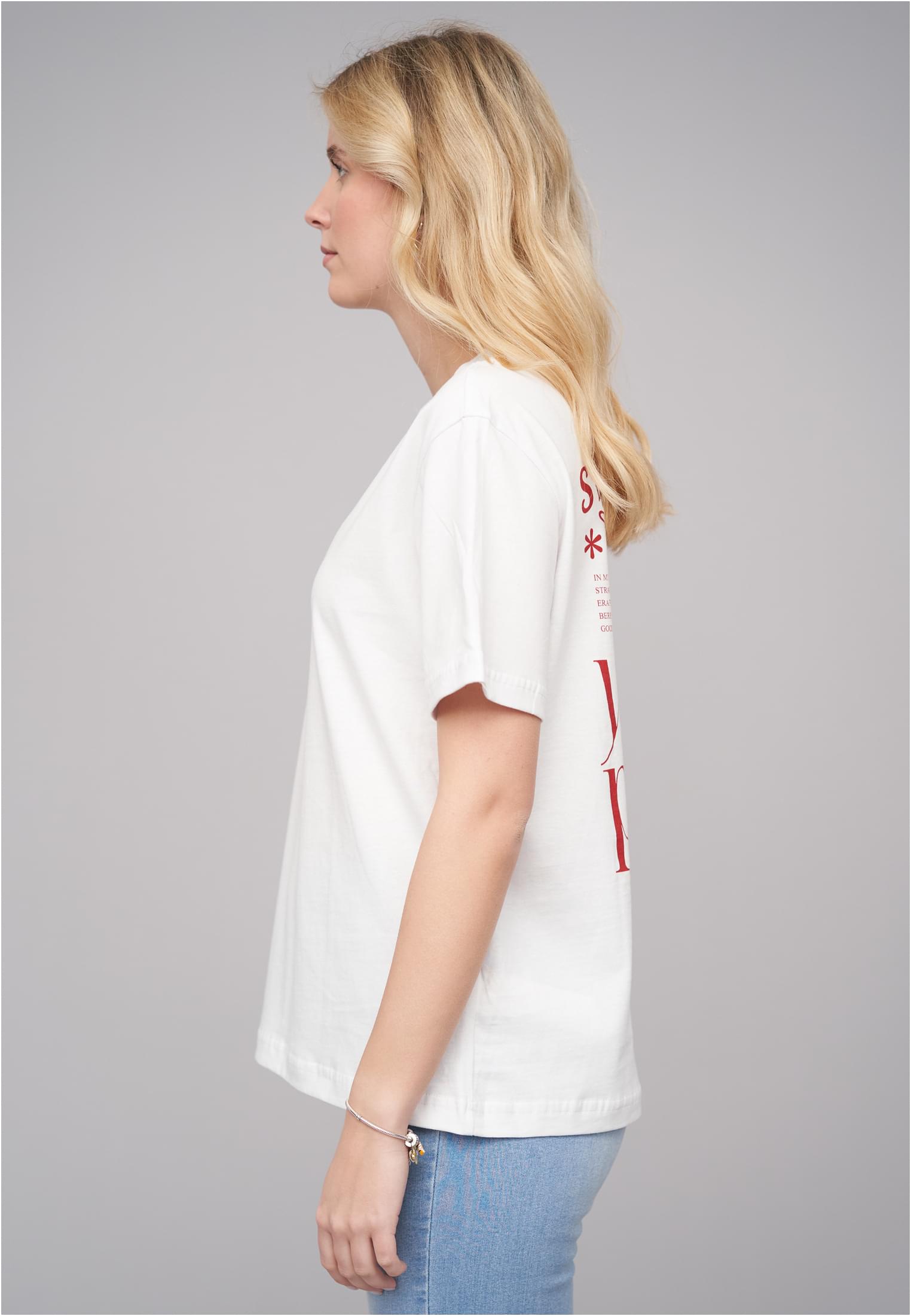Cloud5ive 77 Strawberry White Tee