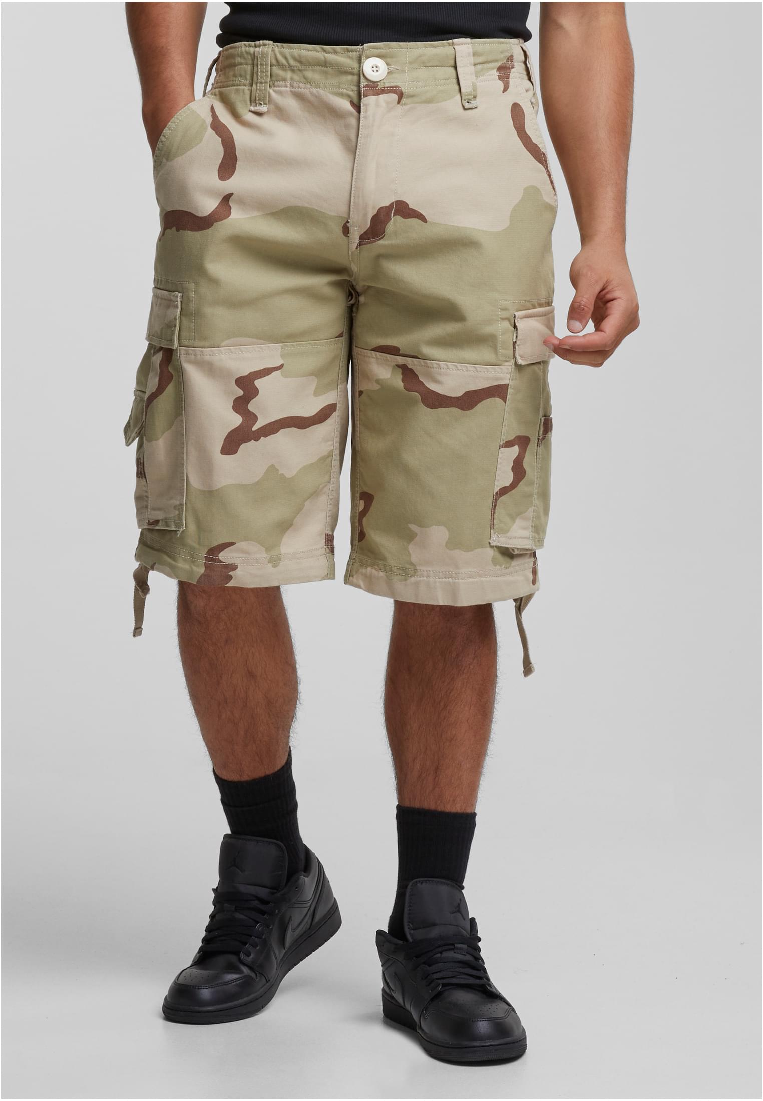 B Vintage Cargo Shorts M90