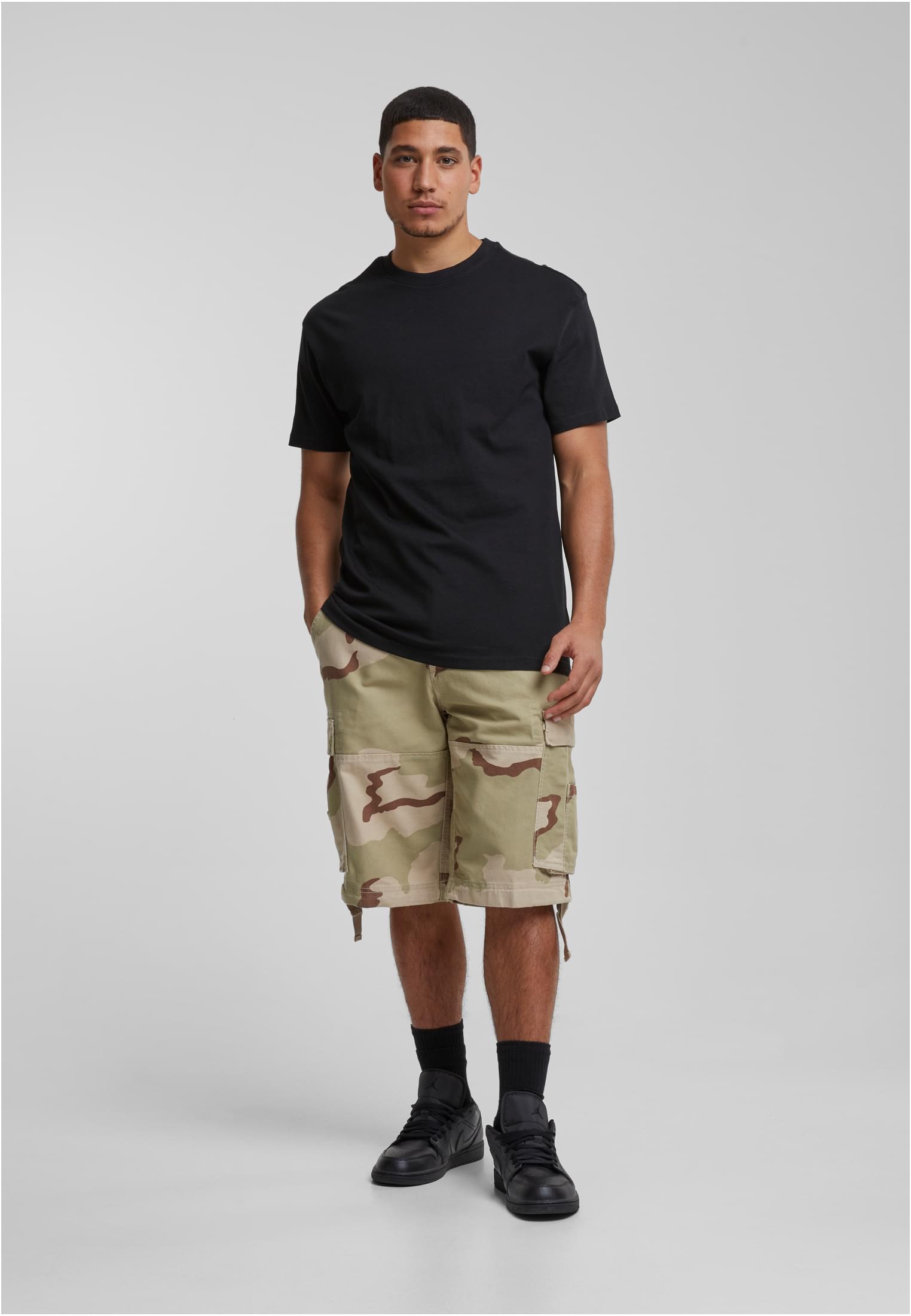 B Vintage Cargo Shorts M90