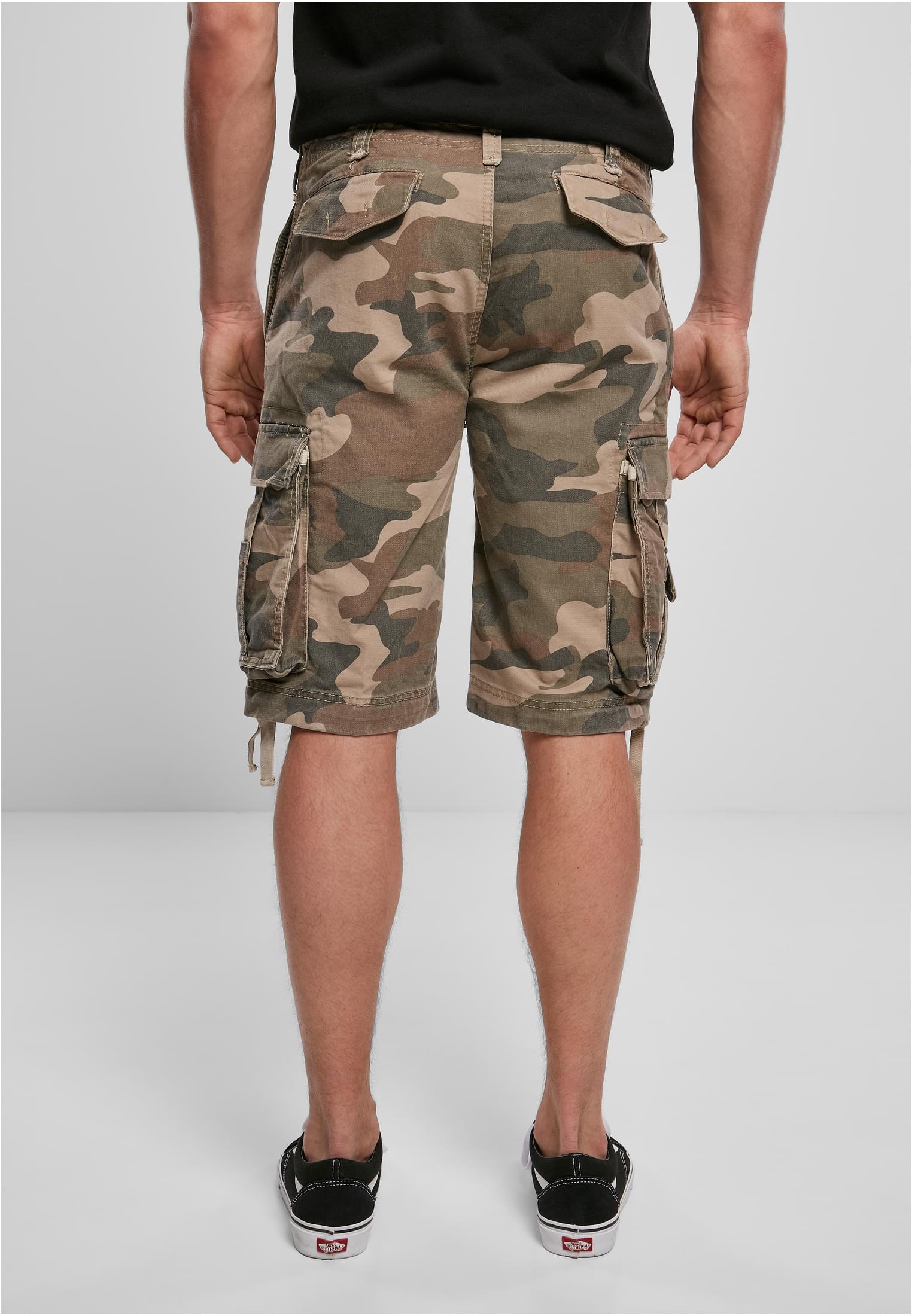 B Vintage Cargo Shorts M90
