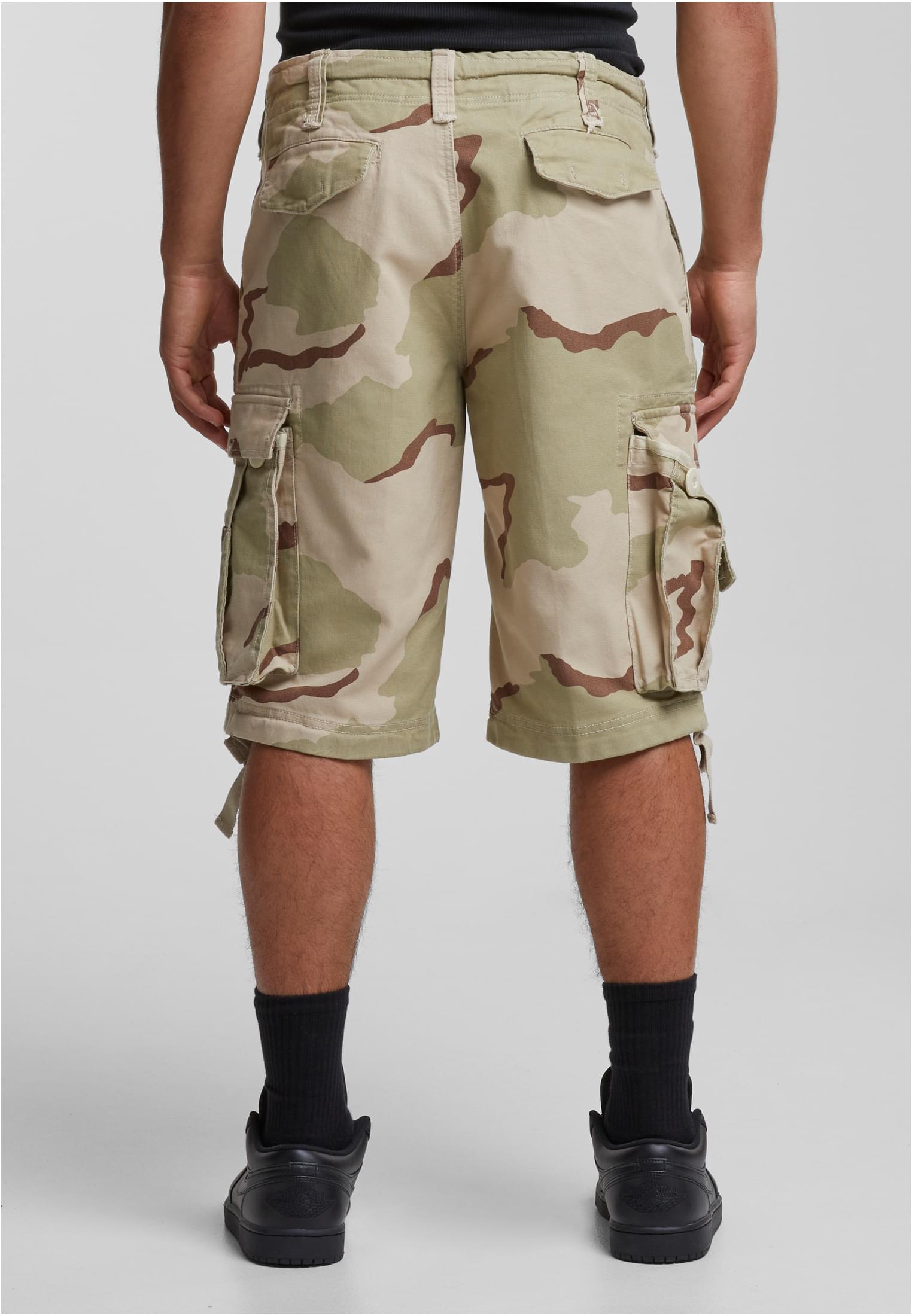 B Vintage Cargo Shorts M90