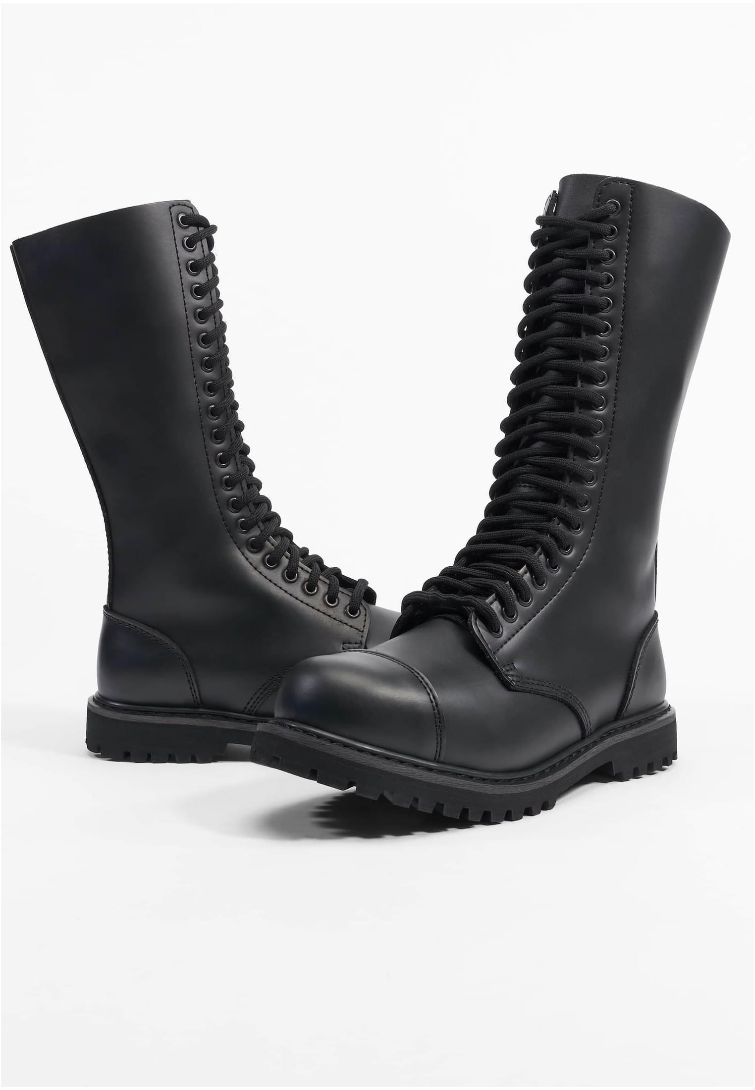 B 20 Eyes Phantom Boots