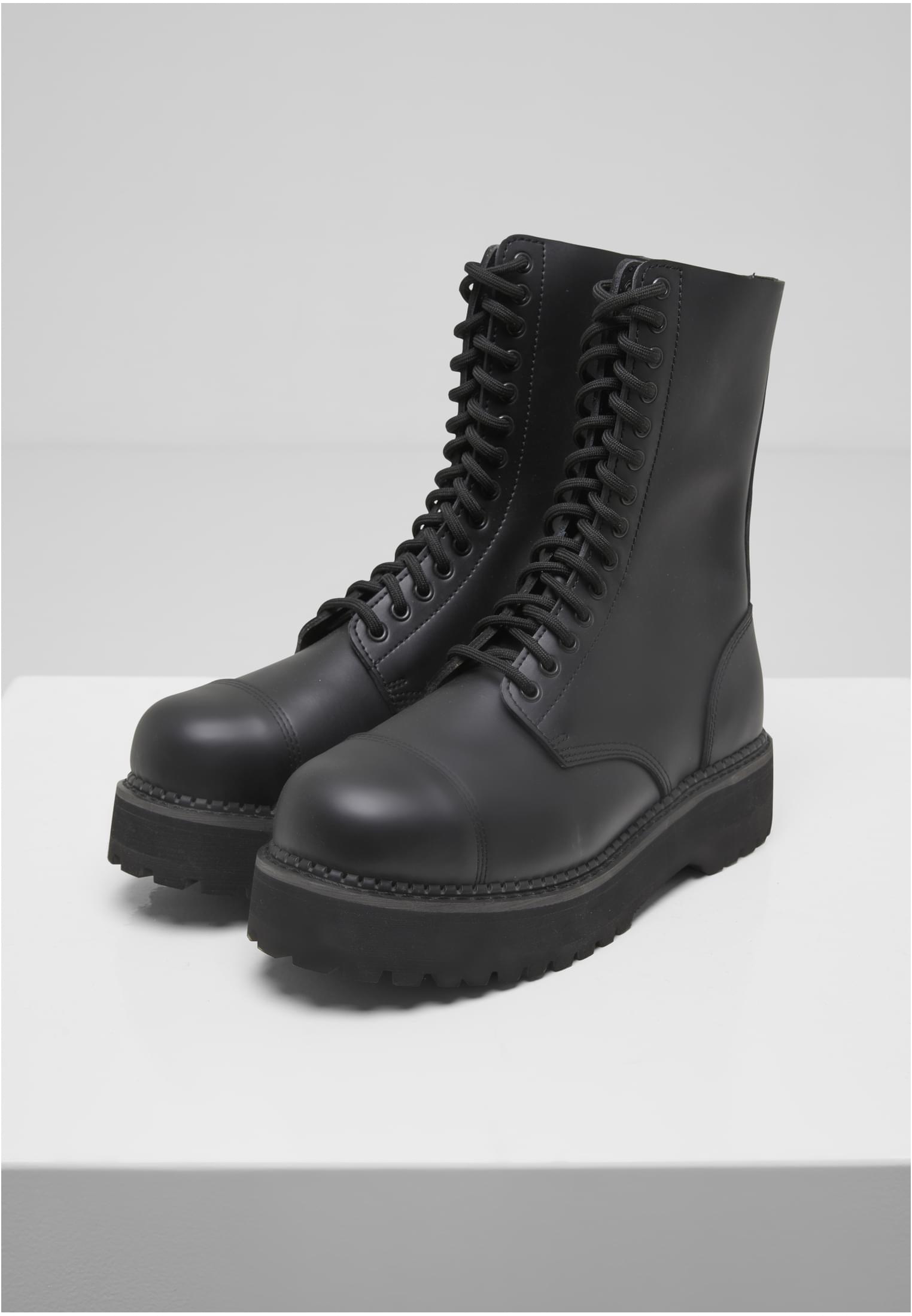 B Plateau Phantom 14 Eyelet Boots
