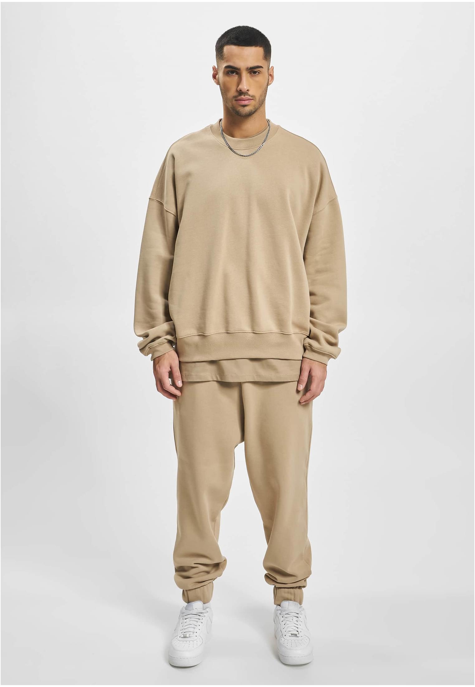 DEF Crewneck dust XXL - workoutbrands.com