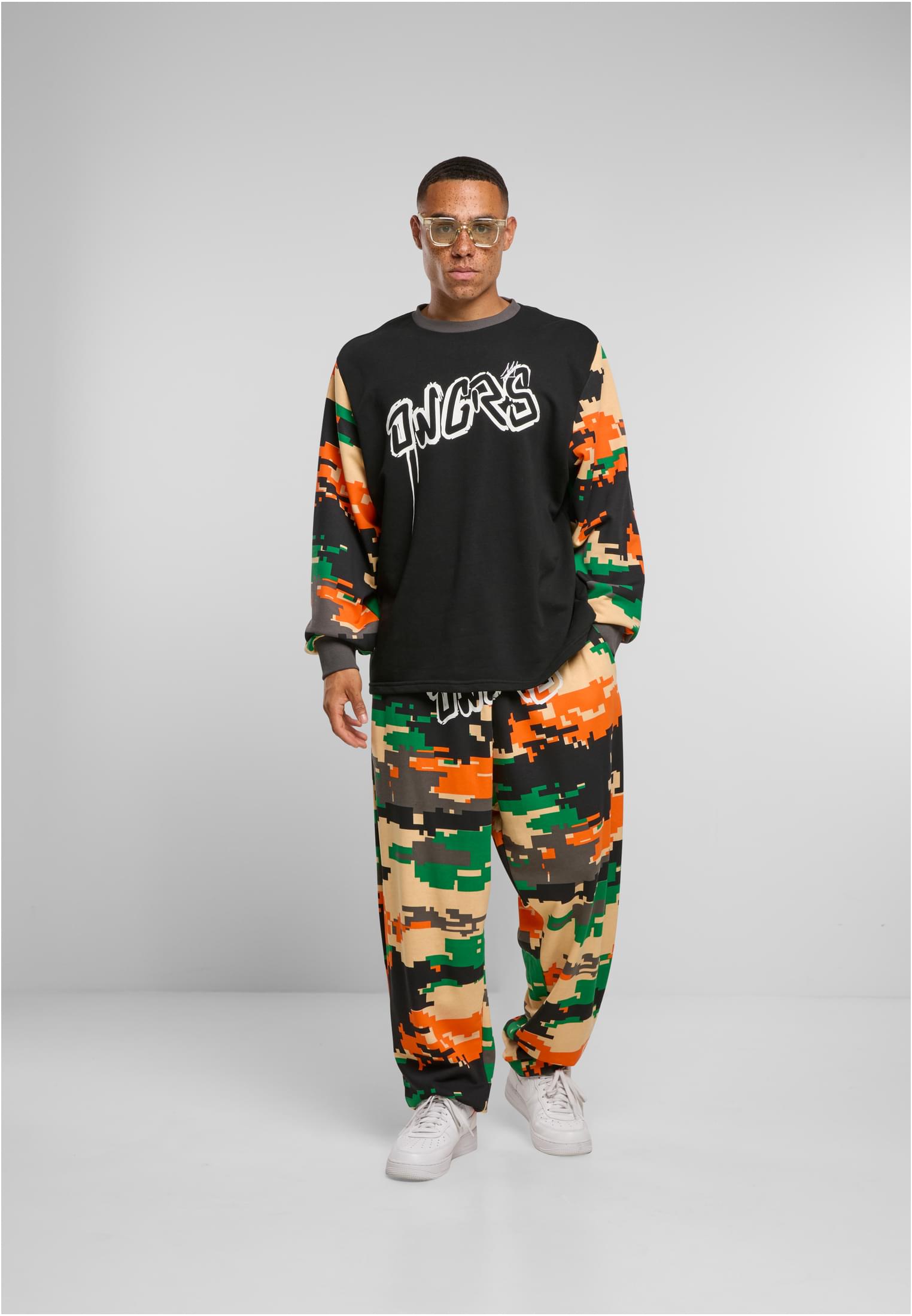 DNGRS Mellow Pullover