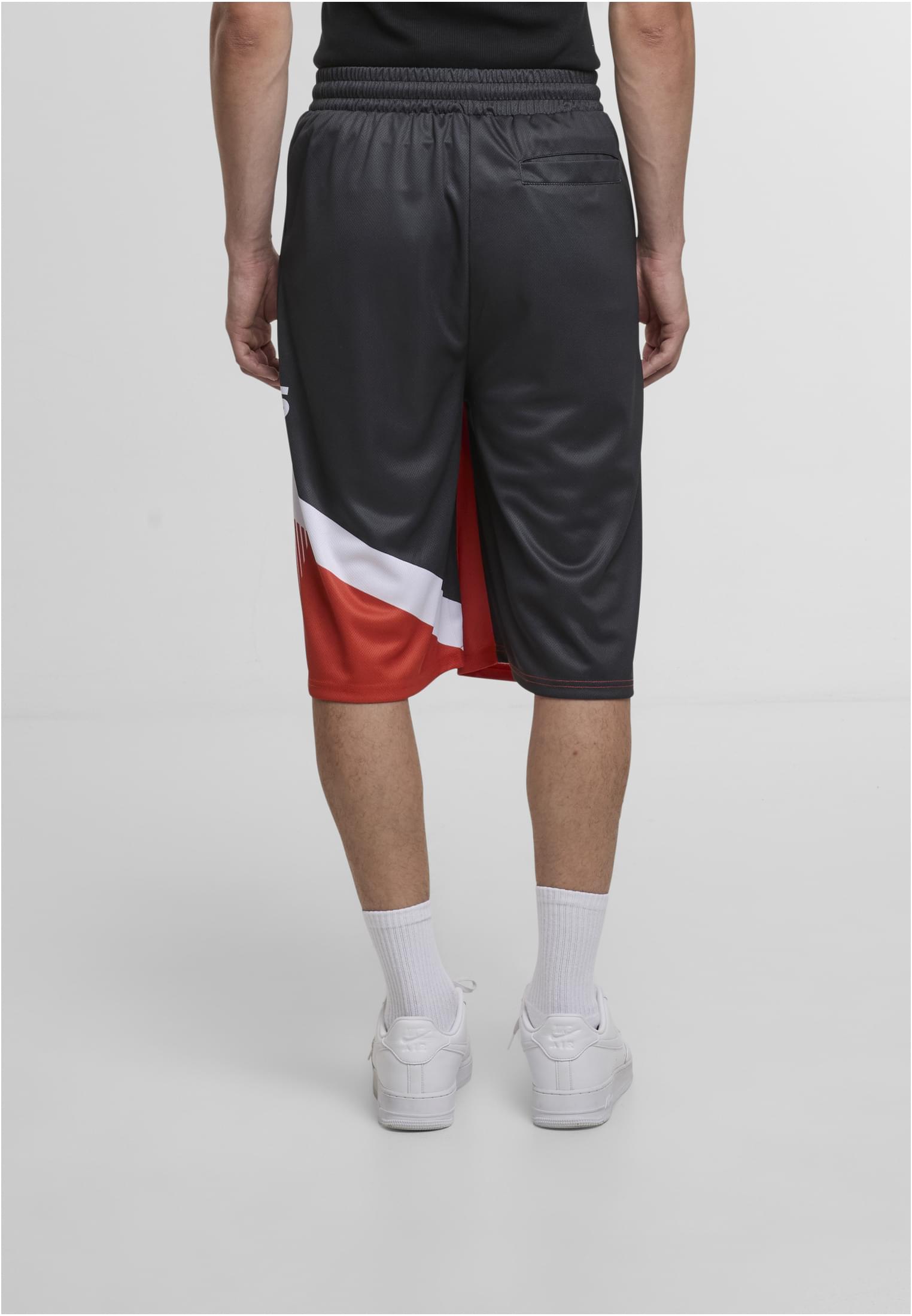 DNGRS Shorts Trick