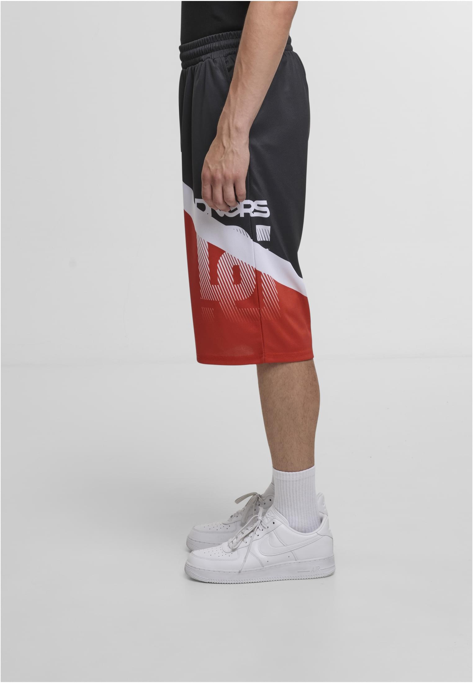DNGRS Shorts Trick